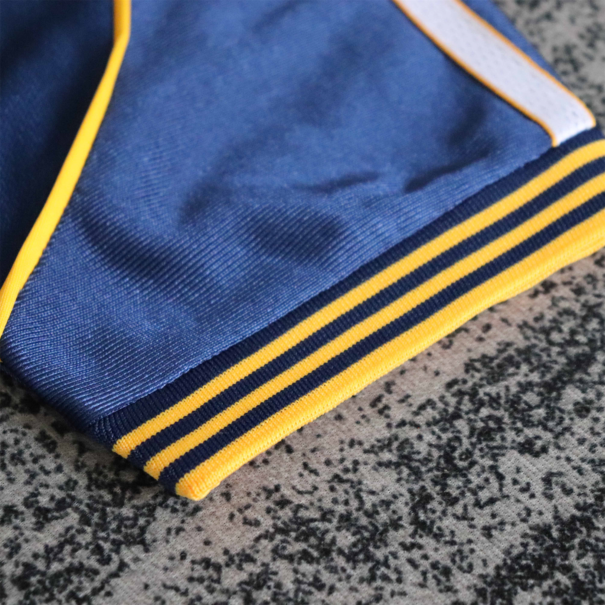 AlphaJersey-Retro Real Madrid 1998-00 Third Kids Kit