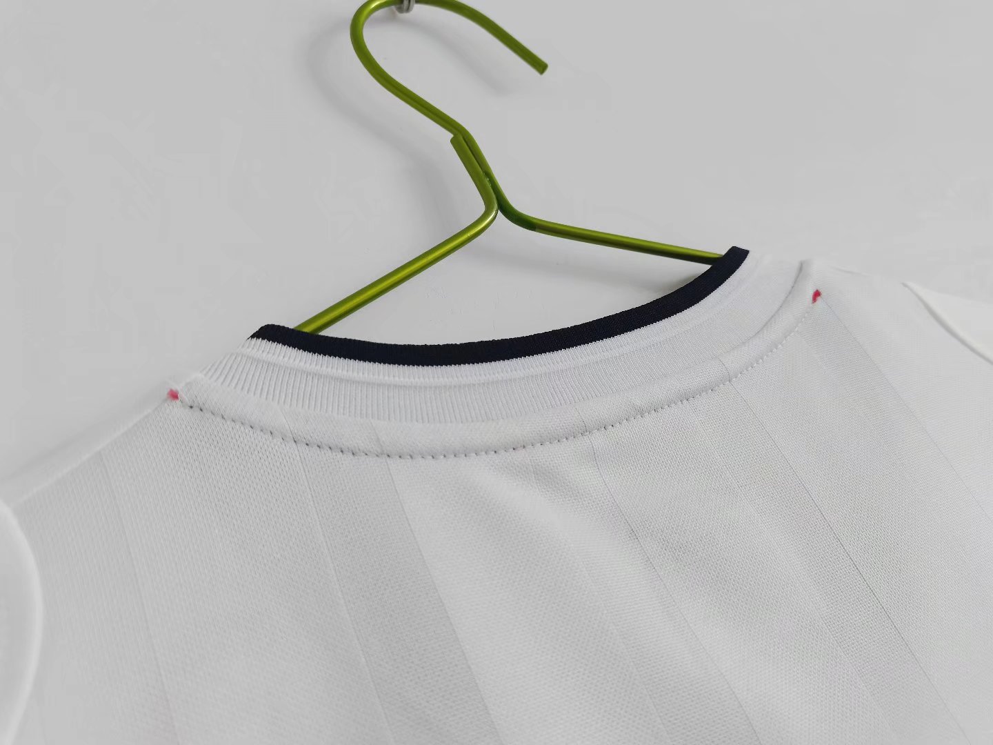 AlphaJersey-Retro England 2002 Home Stadium Jersey