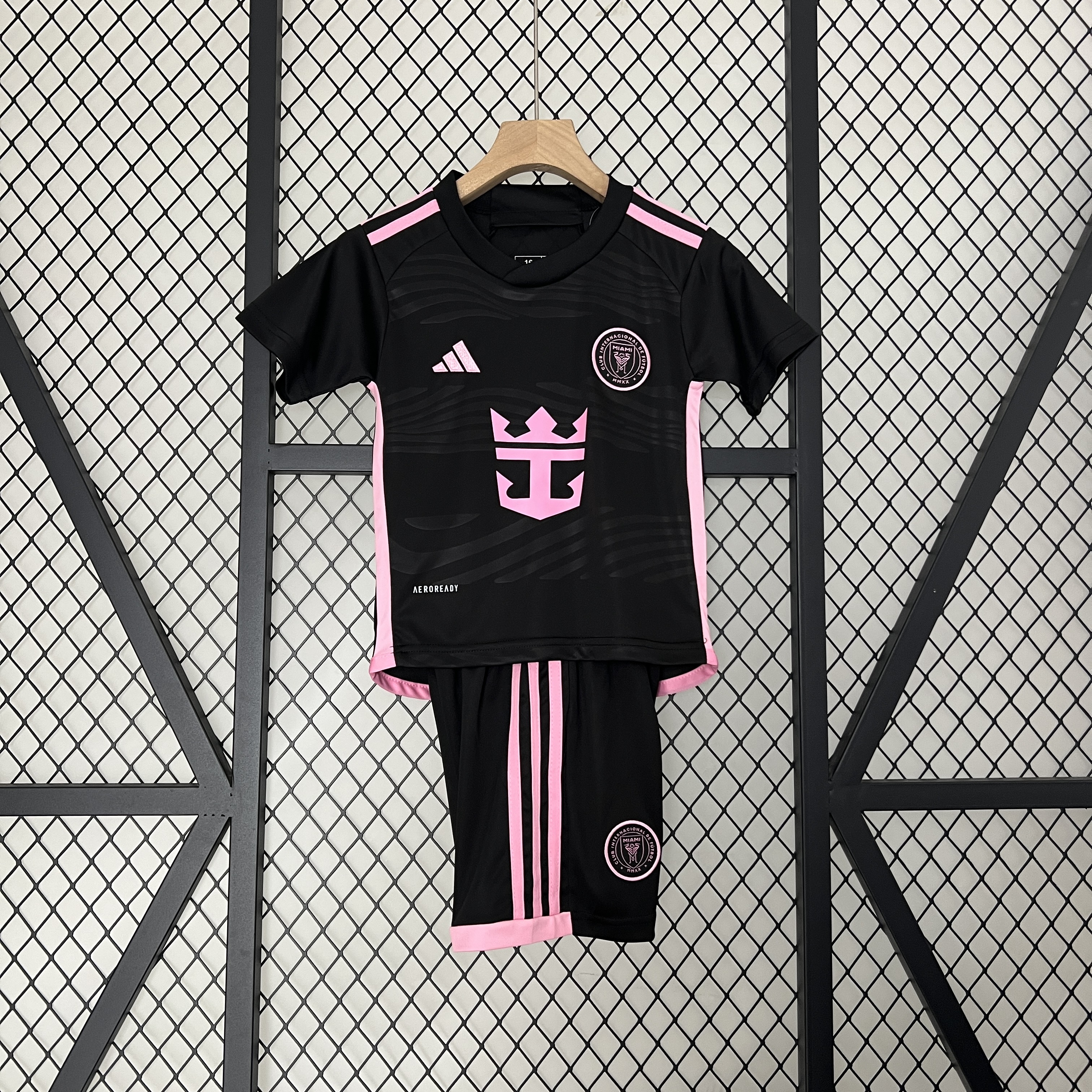 AlphaJersey-Inter Miami 2024 Away Stadium Kids Kit