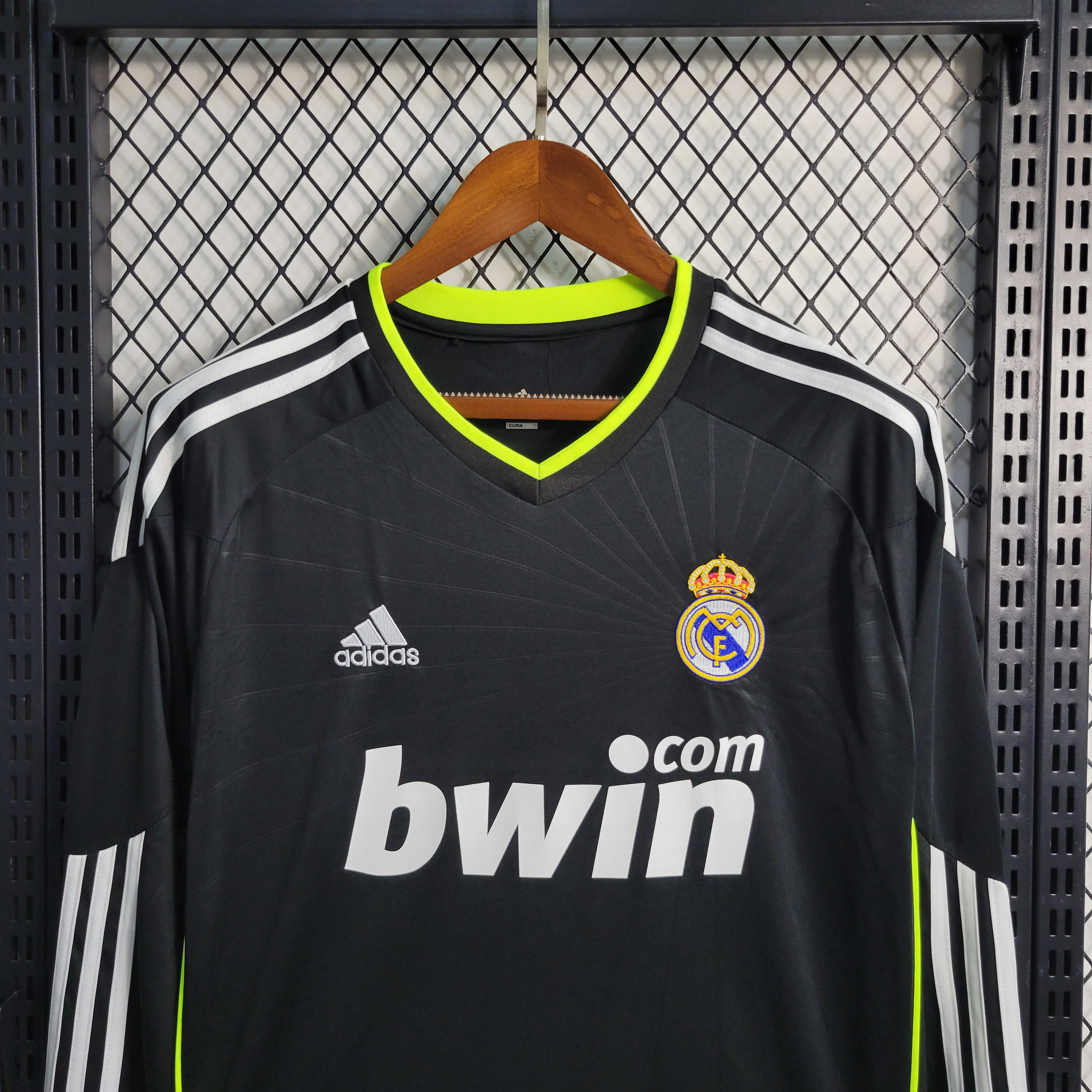 AlphaJersey-Retro Real Madrid 10-11 Away Stadium Long Sleeve Jersey