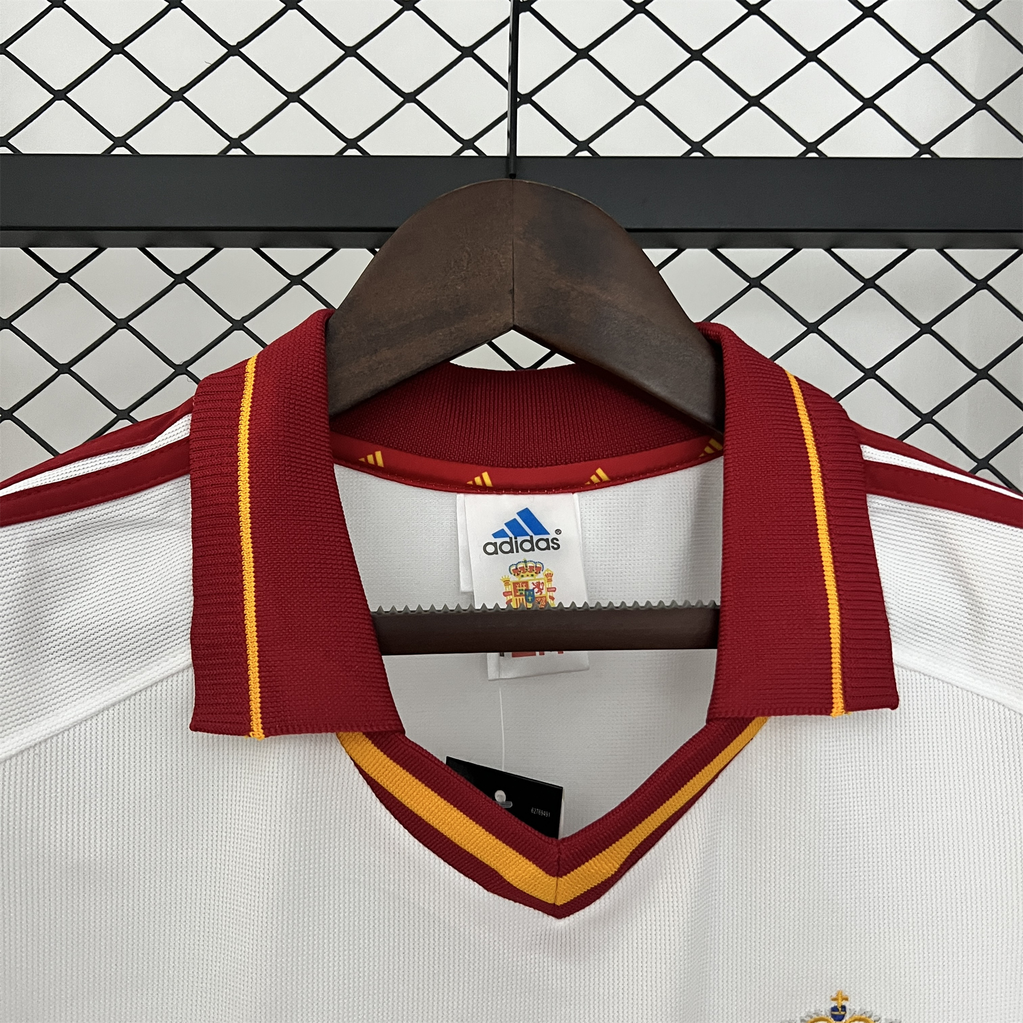 AlphaJersey-Retro Spain 2000 Away Jersey
