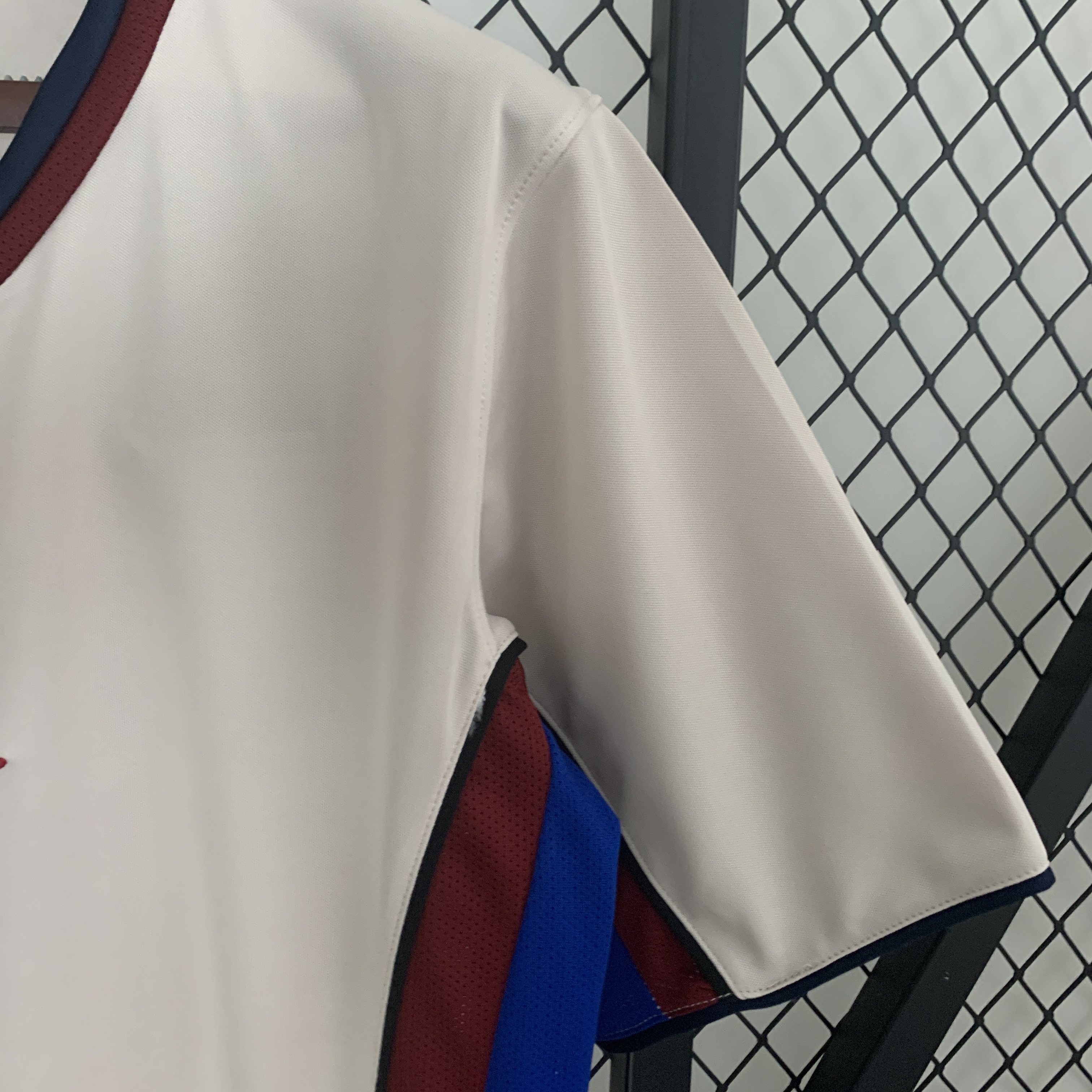 AlphaJersey-Retro Barcelona 98-99 Away Jersey