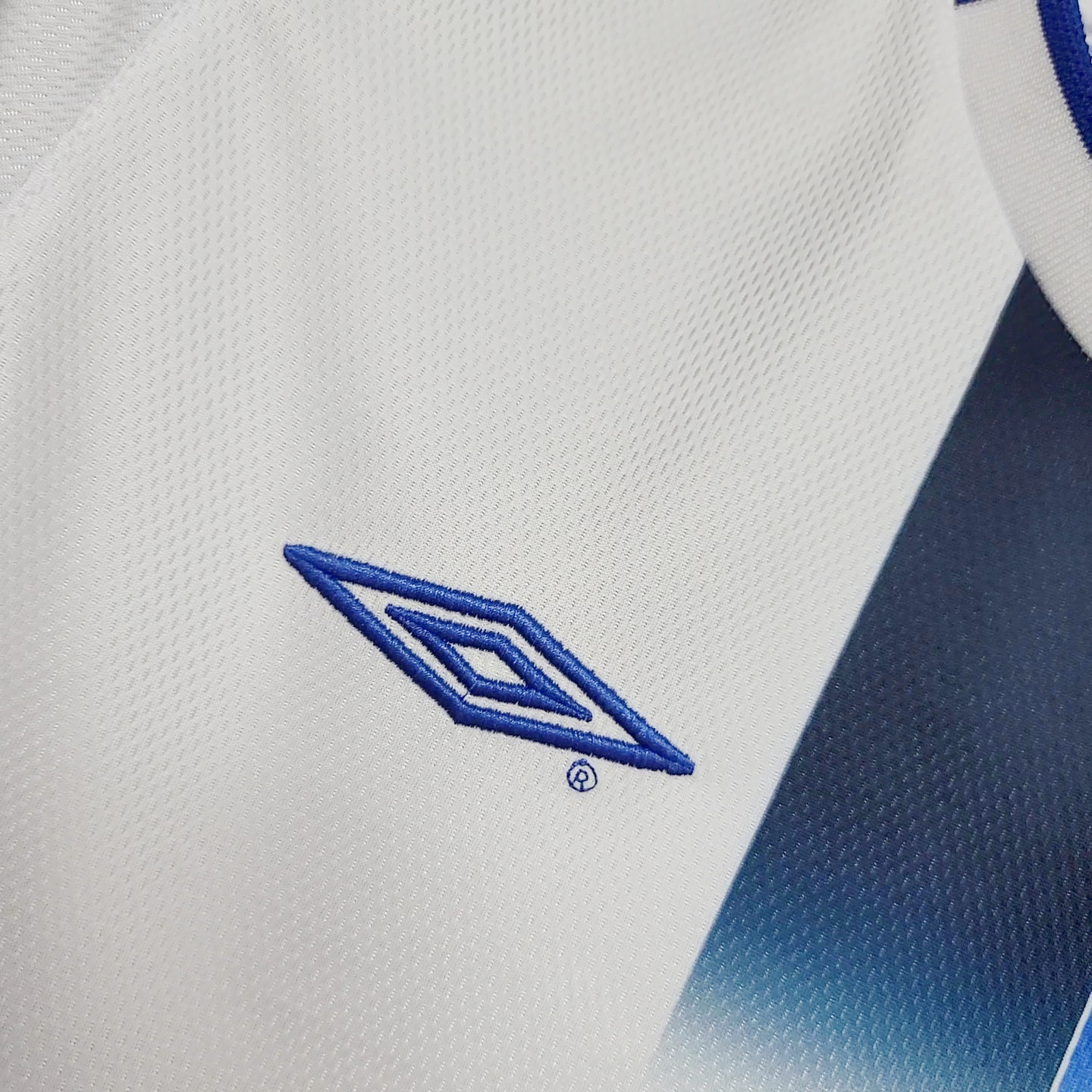 AlphaJersey-Retro C.H.E.L.S.E.A 2003-05 Away Stadium Jersey