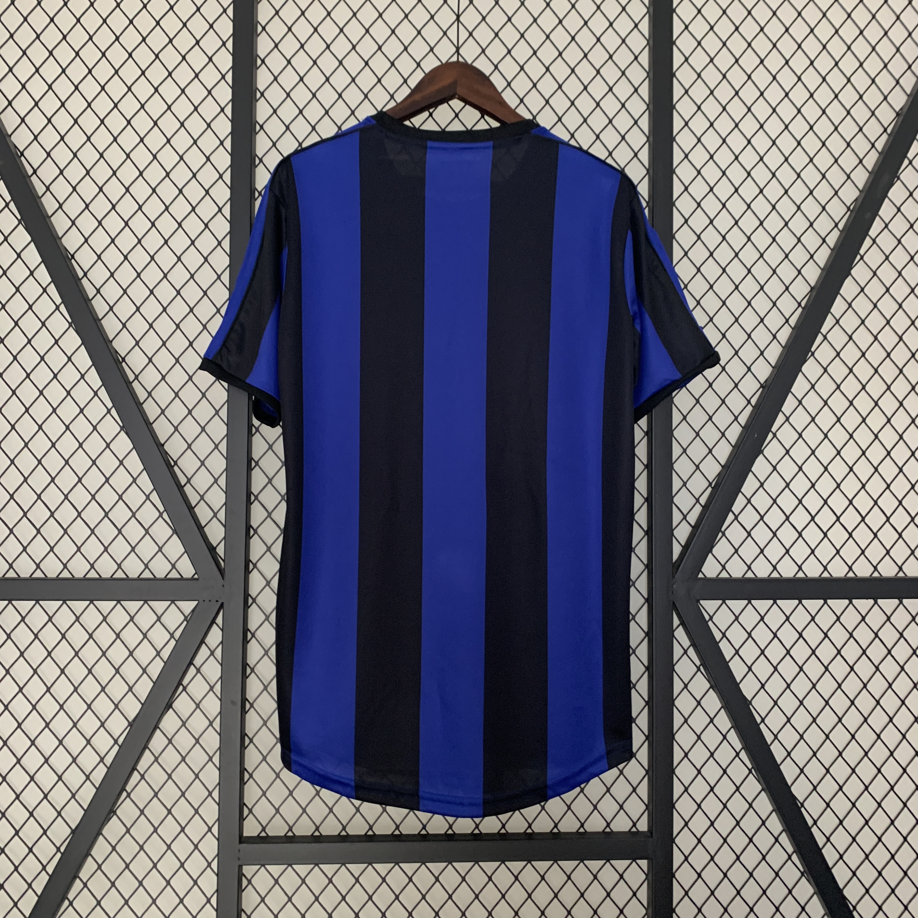 AlphaJersey-Retro Inter Milan 1999-00 Home Stadium Jersey
