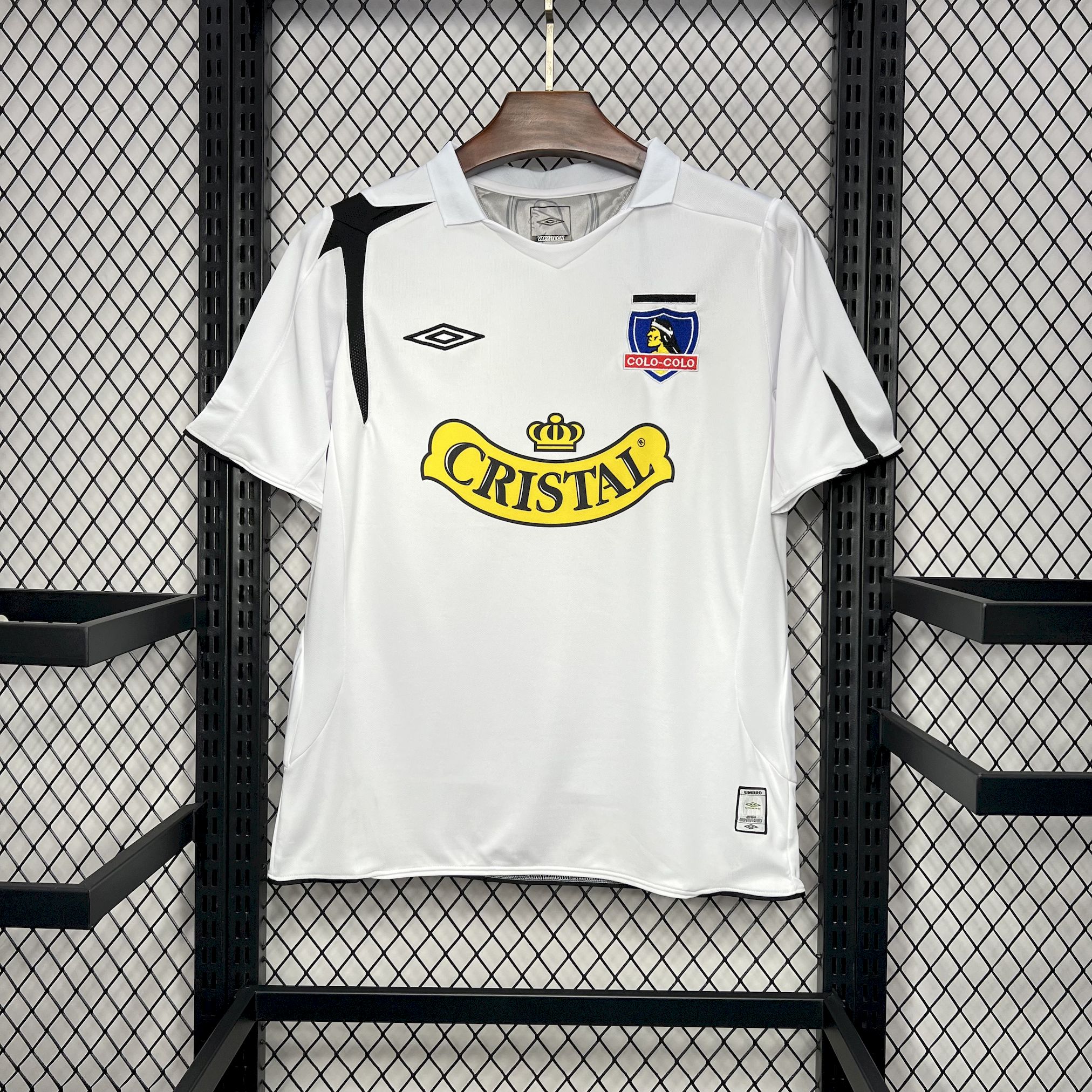 AlphaJersey-Retro Colo Colo 2006 Home Jersey