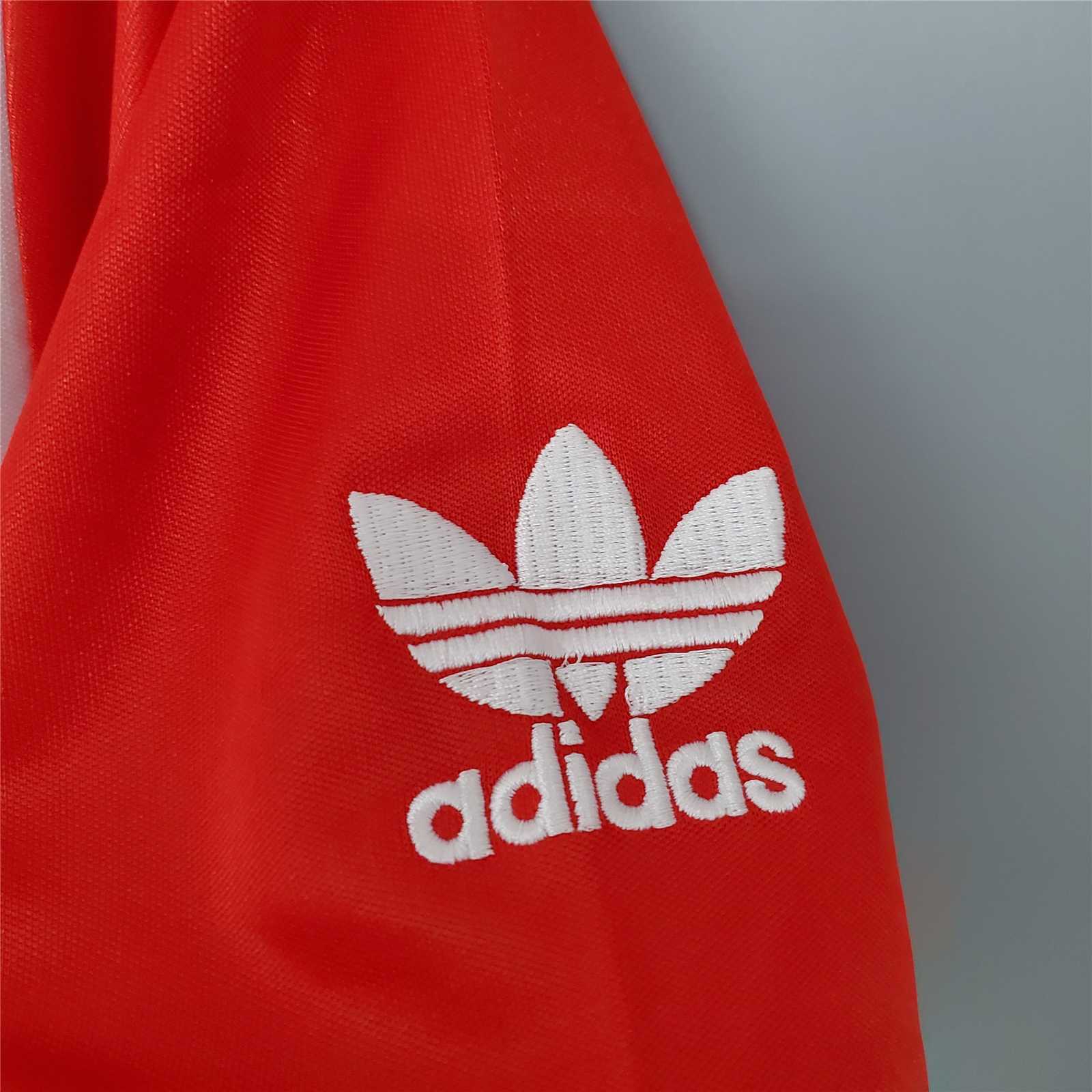 AlphaJersey-Retro Manchester United 85-86 Home Stadium Jersey