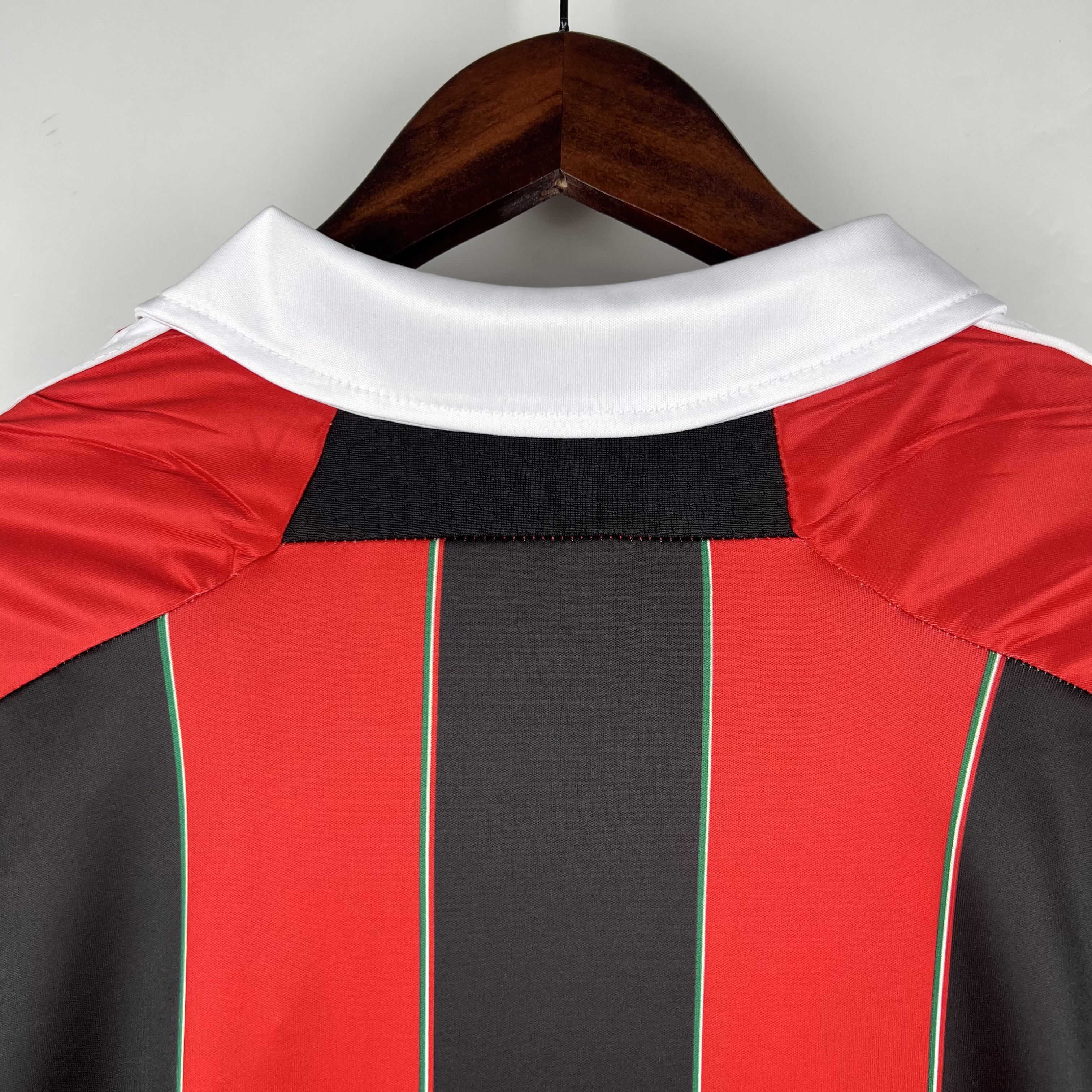 AlphaJersey-Retro AC Milan 2012-13 Home Stadium Jersey
