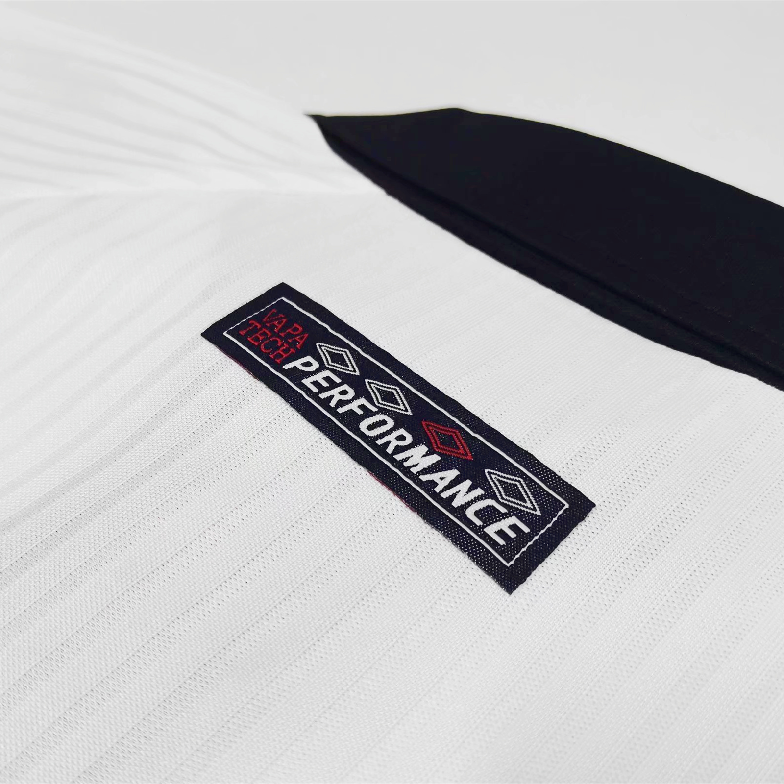 AlphaJersey-Retro England 1998 Home Stadium Kids Kit