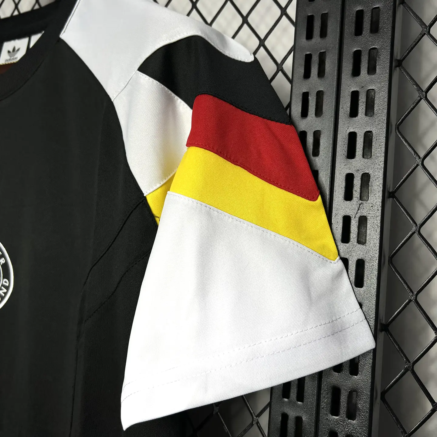 Socce Jerseys-topleaguejerseys.com