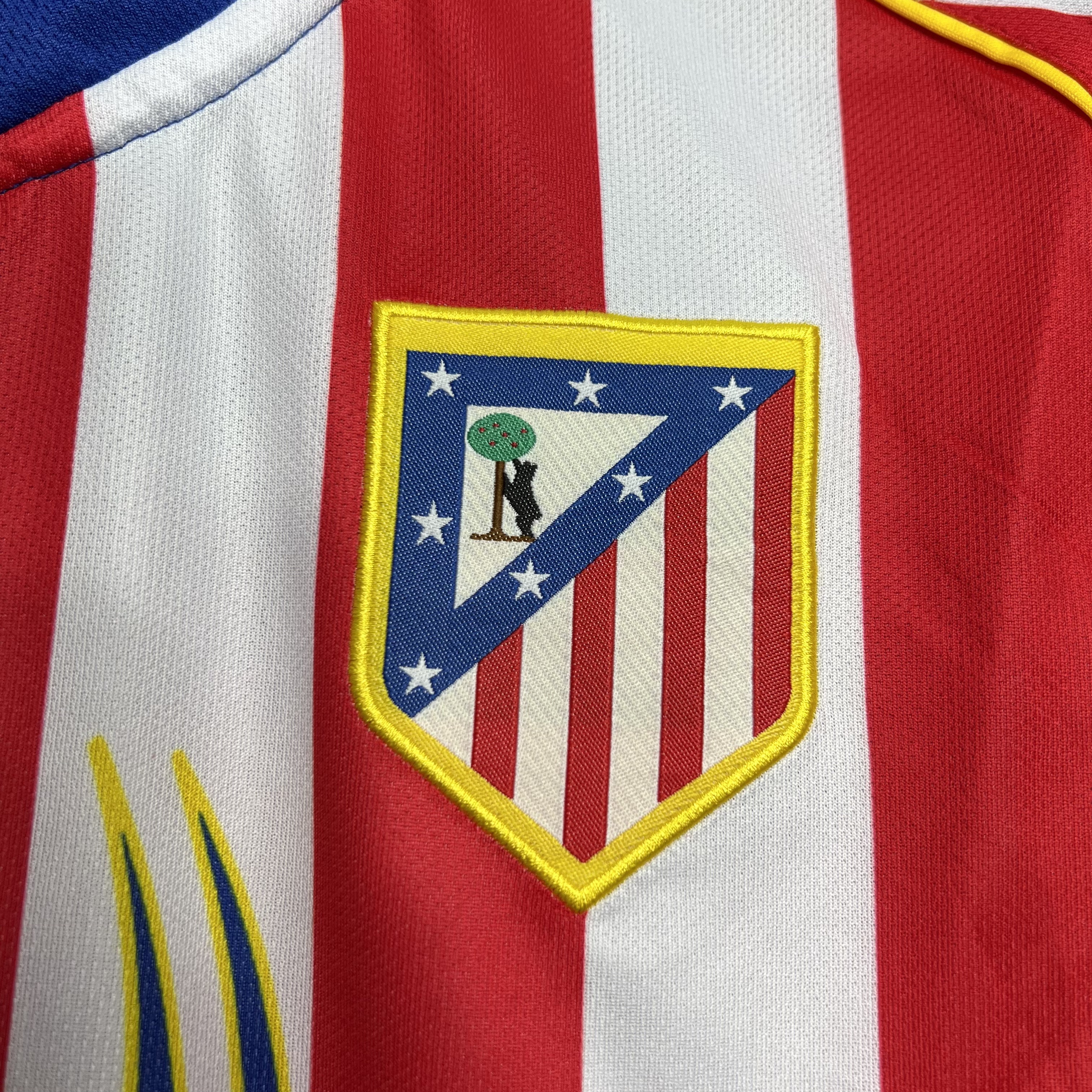 AlphaJersey-Retro Atletico Madrid 2004-05 Home Stadium Jersey - S.p.i.d.e.r M.a.n