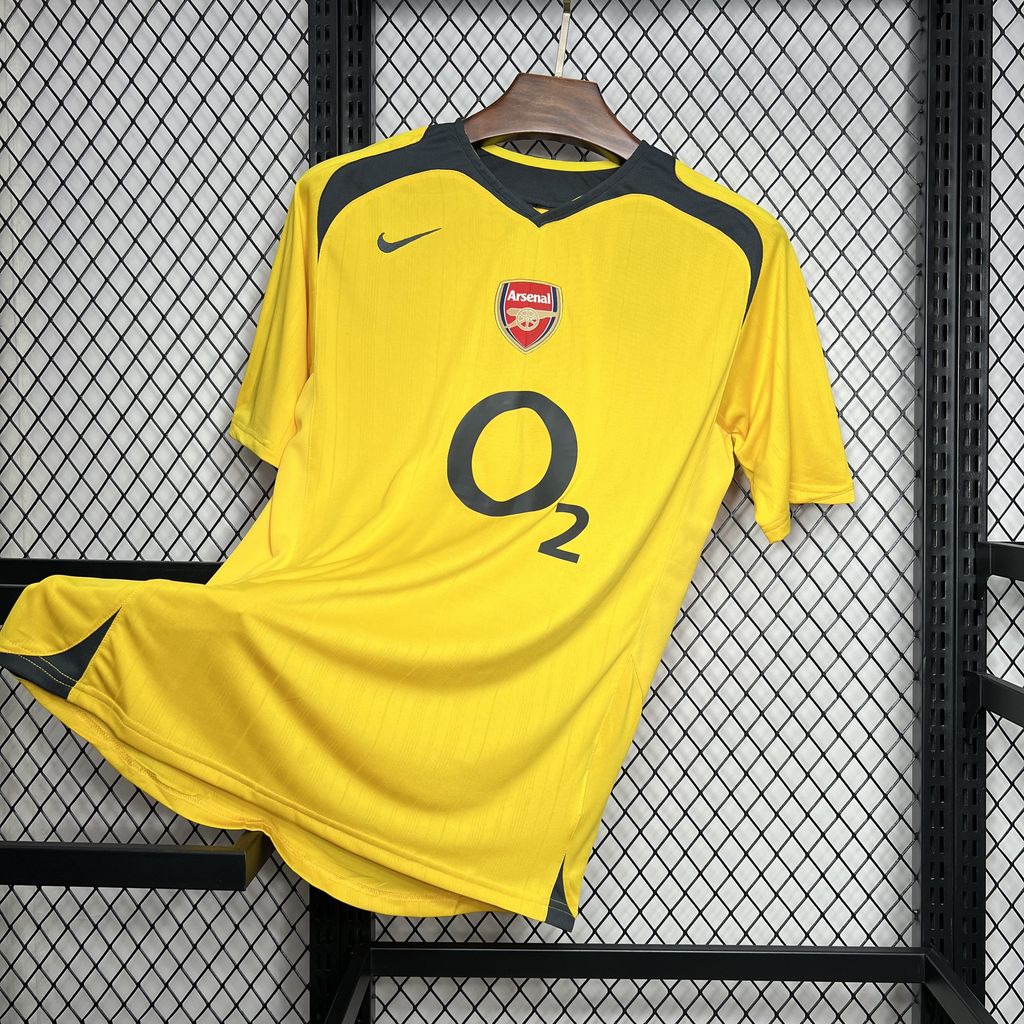 AlphaJersey-Retro Arsenal 2005-06 Away Stadium Jersey