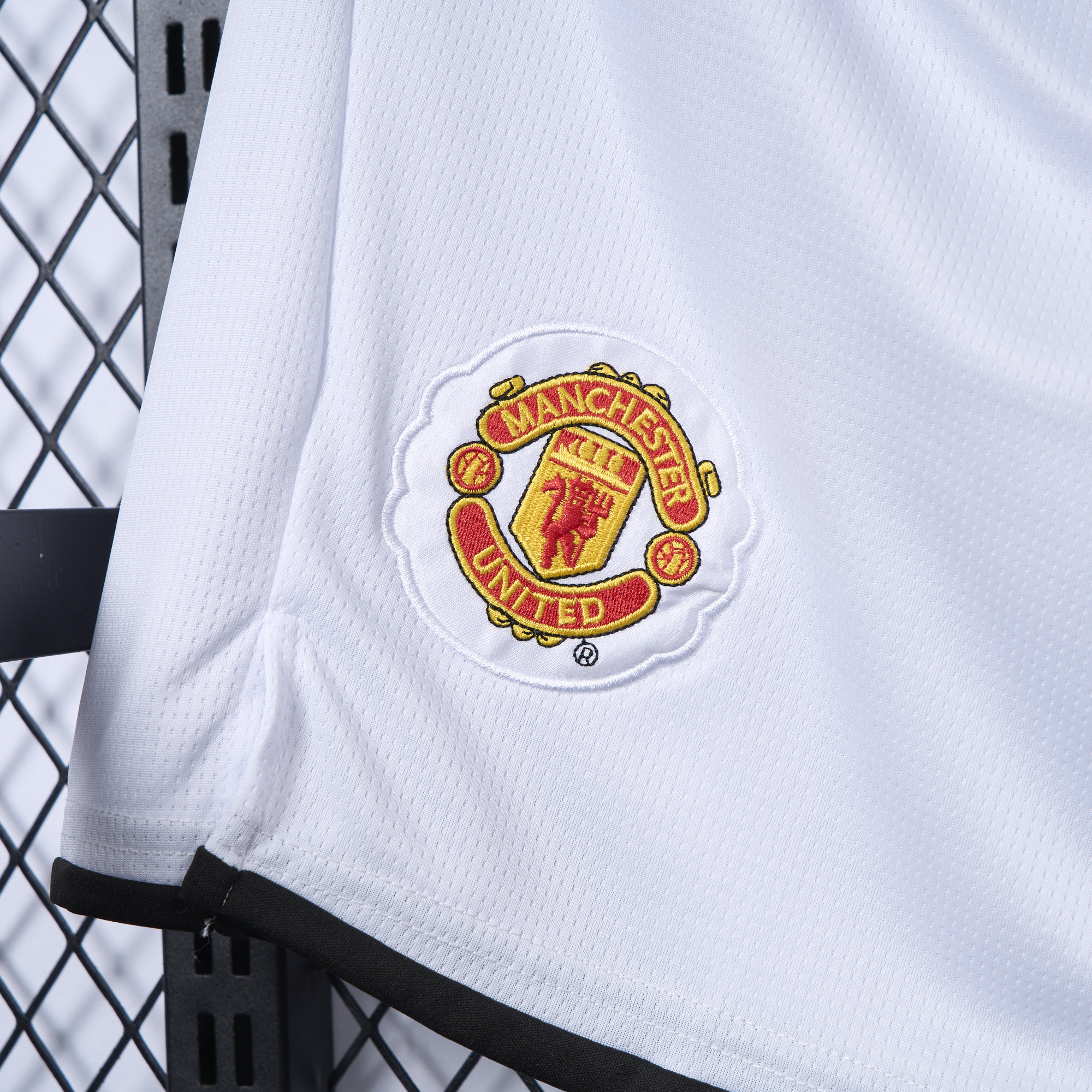 AlphaJersey-Retro Manchester United 2007-08 Home Shorts