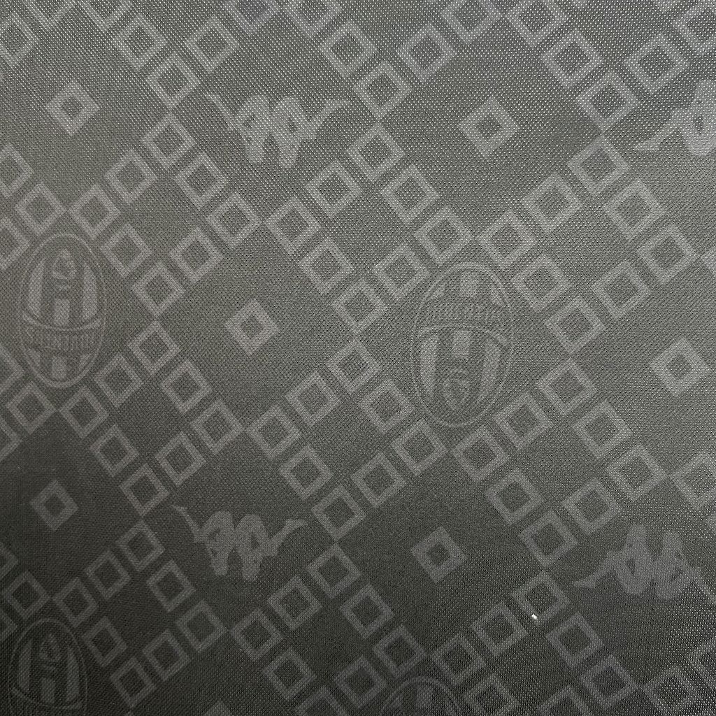 AlphaJersey-Retro Juventus 1992-94 Home Jersey