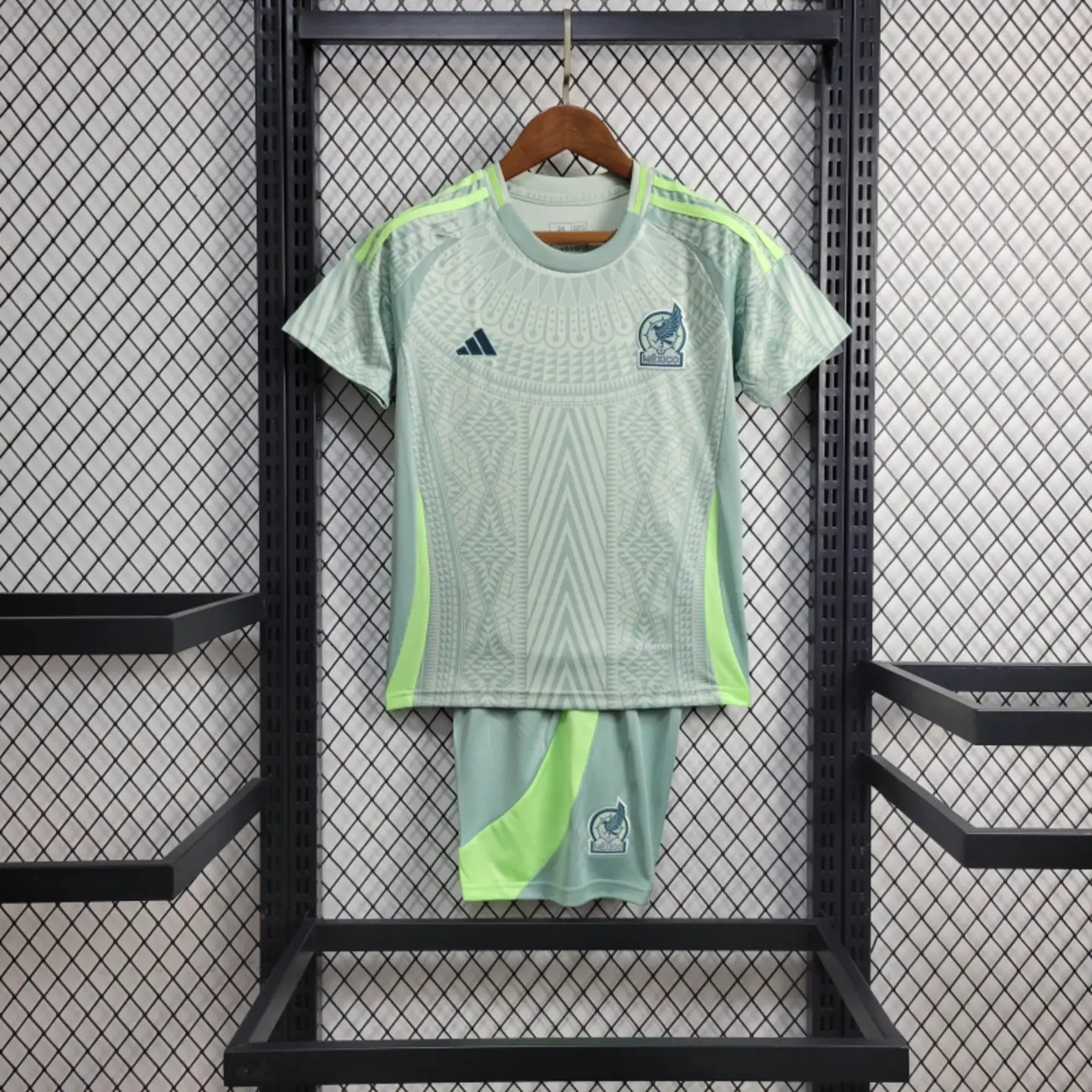 Socce Jerseys-topleaguejerseys.com