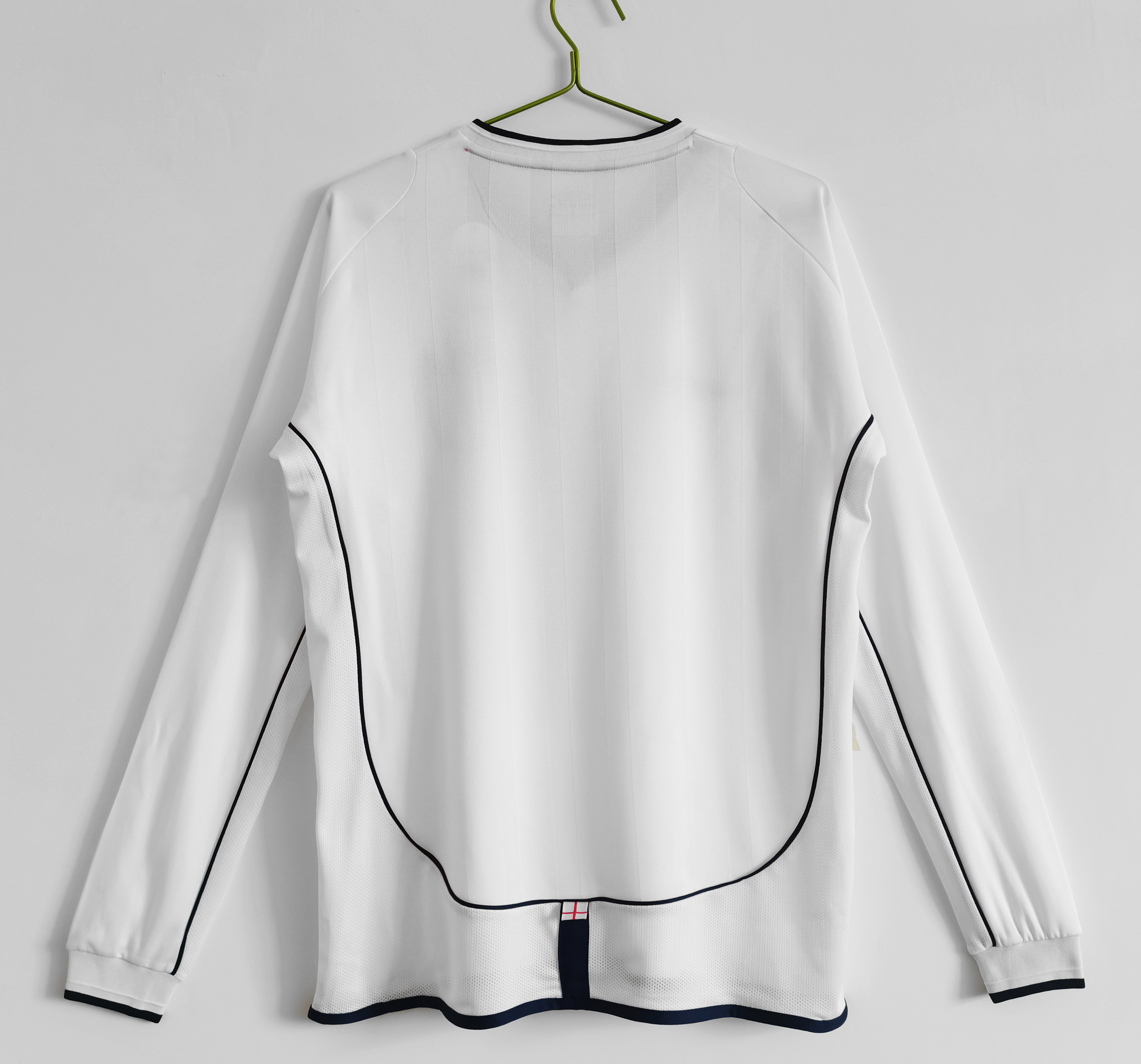 AlphaJersey-Retro England 2002 Home Stadium Long Sleeve Jersey
