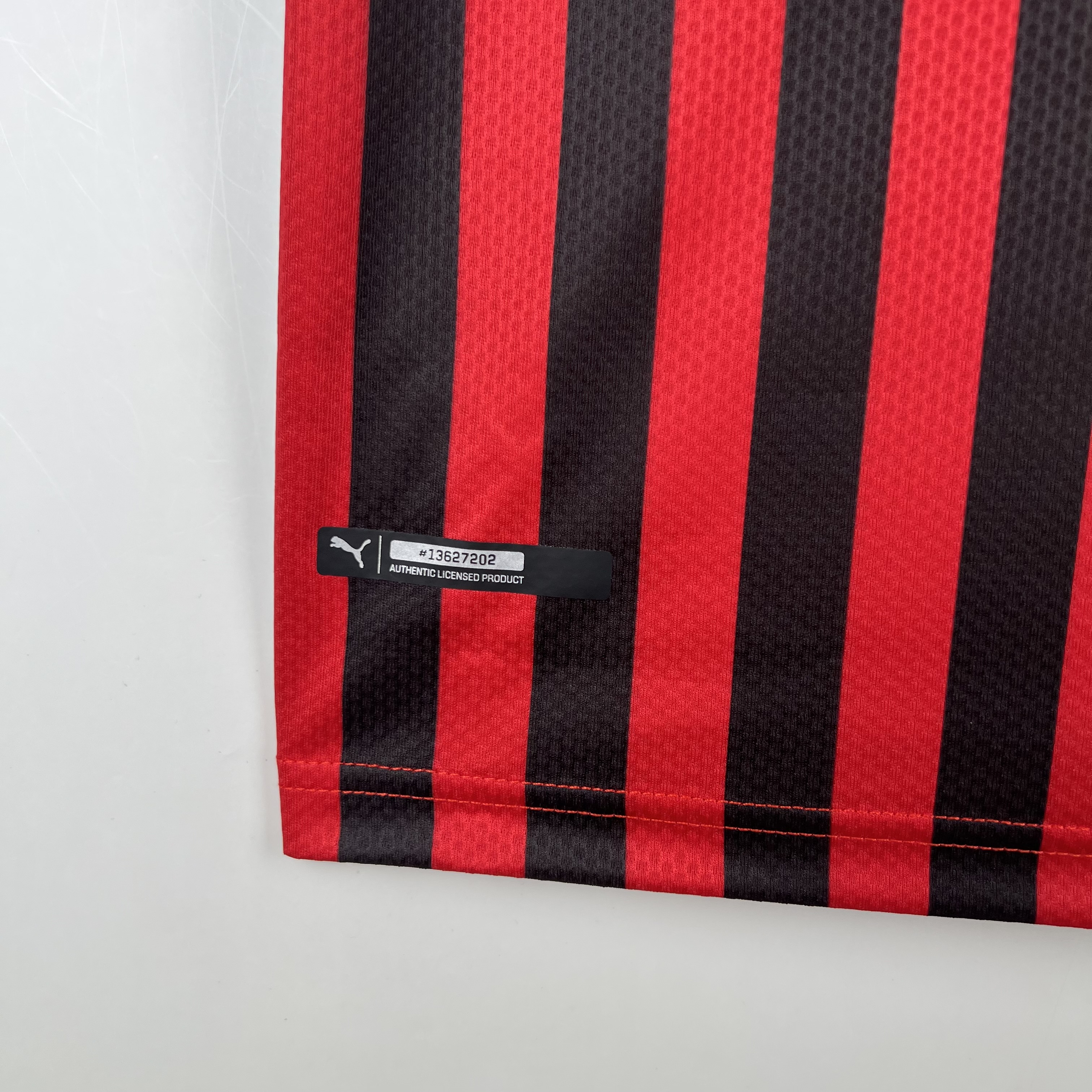 AlphaJersey-Retro AC Milan 2019-20 Home Stadium Jersey