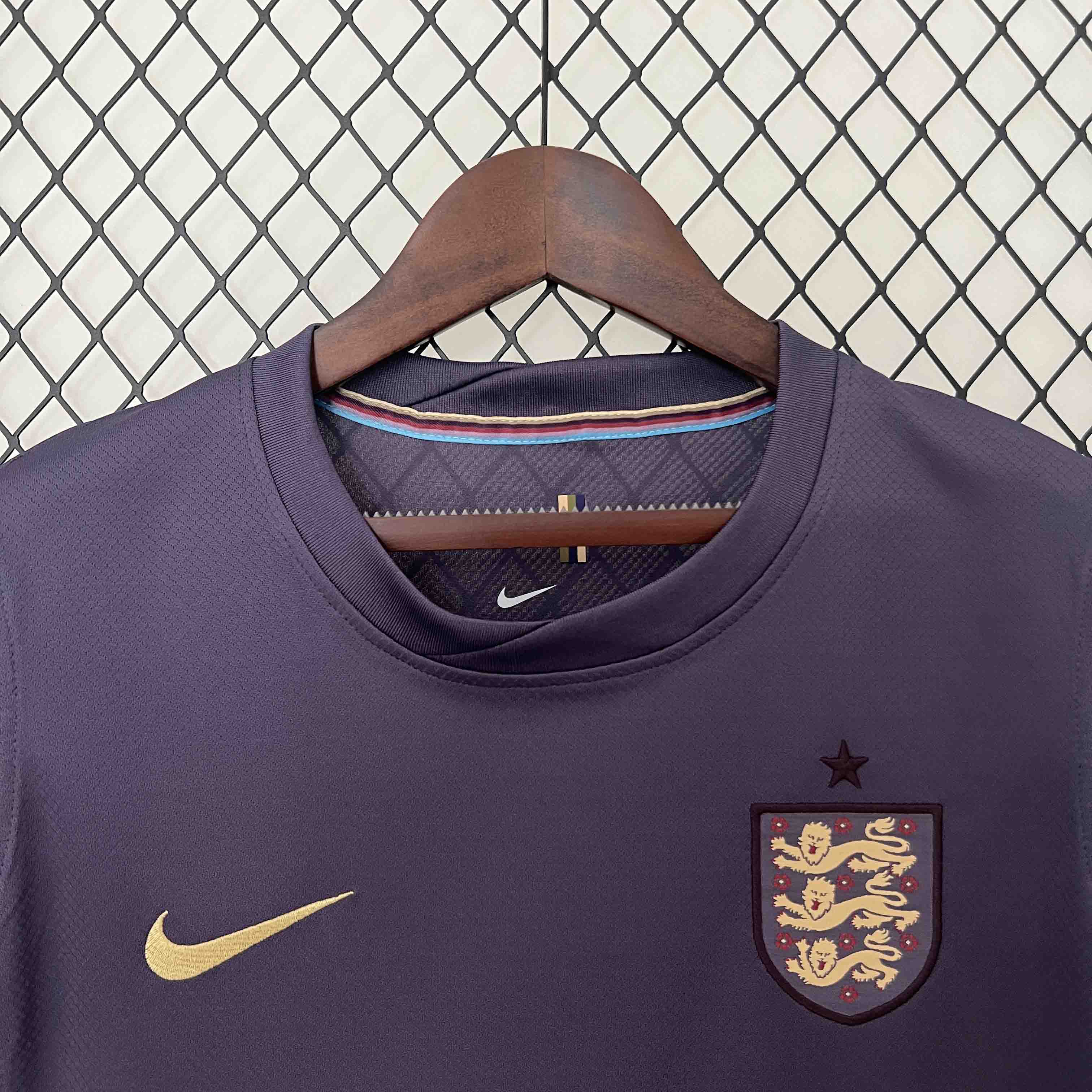 AlphaJersey-Women's England 2024 Away Stadium Jersey