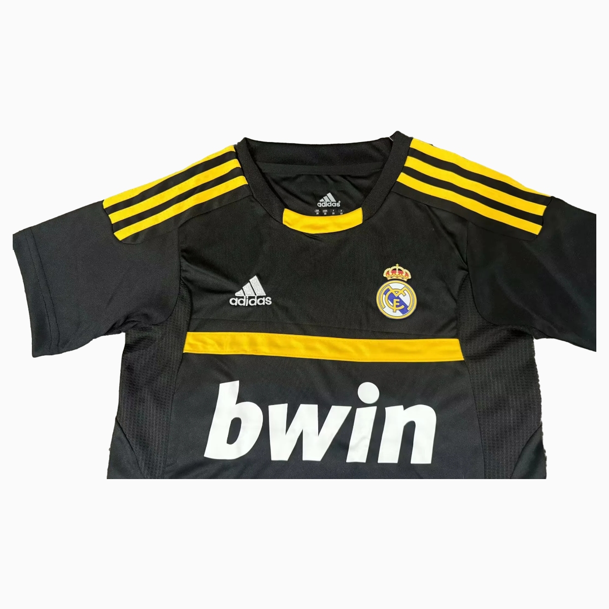 AlphaJersey-Retro Real Madrid 11-12 Black Goalkeeper Kids Kit