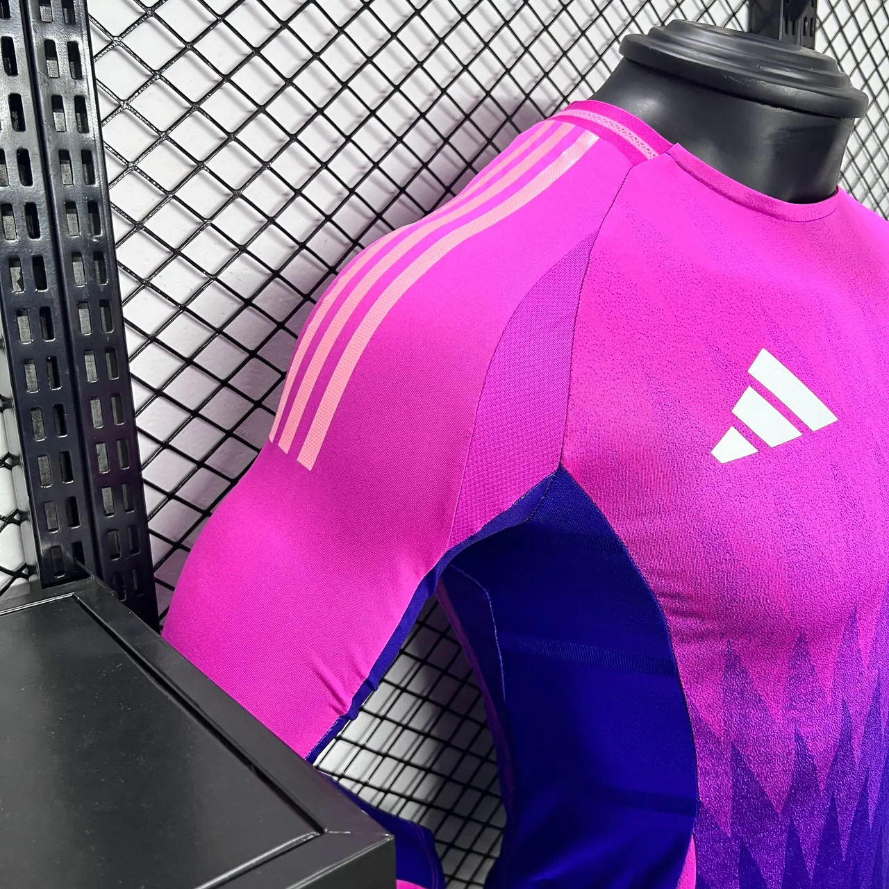 Socce Jerseys-topleaguejerseys.com