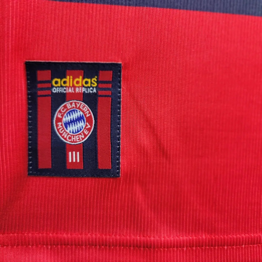 AlphaJersey-Retro Bayern Munich 1998-00 Away Jersey