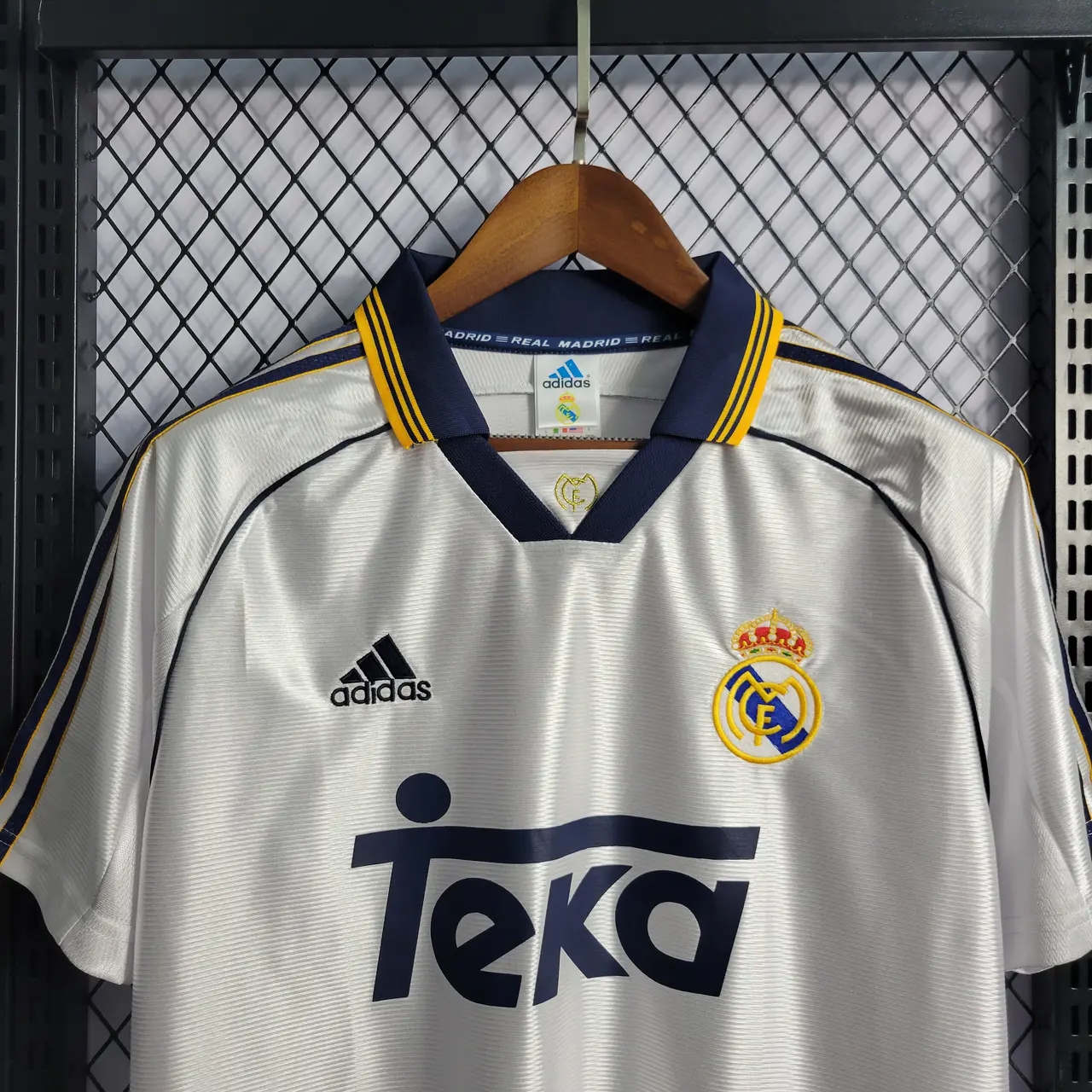 Socce Jerseys-topleaguejerseys.com
