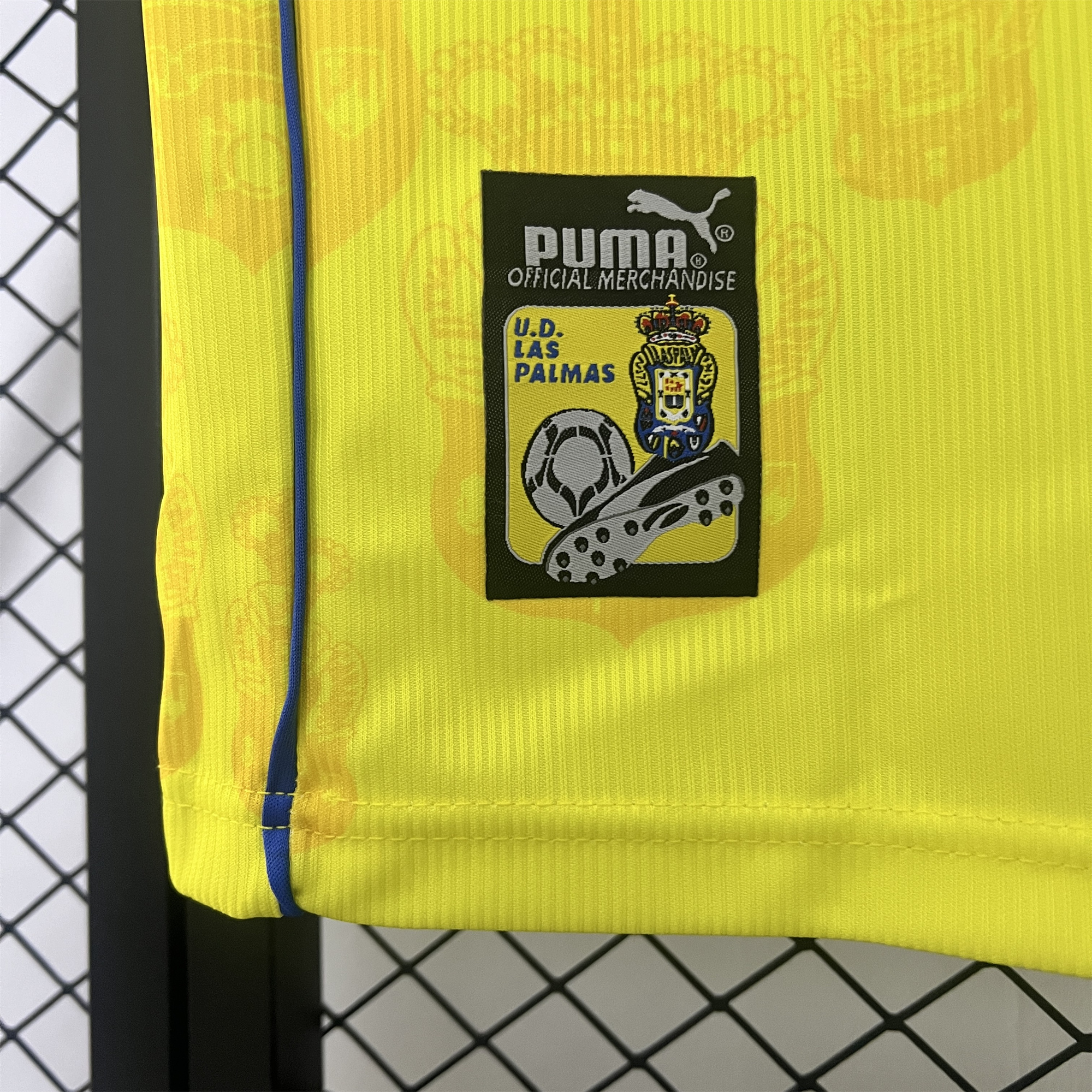 AlphaJersey-Retro Las Palmas 1997-98 Home Jersey