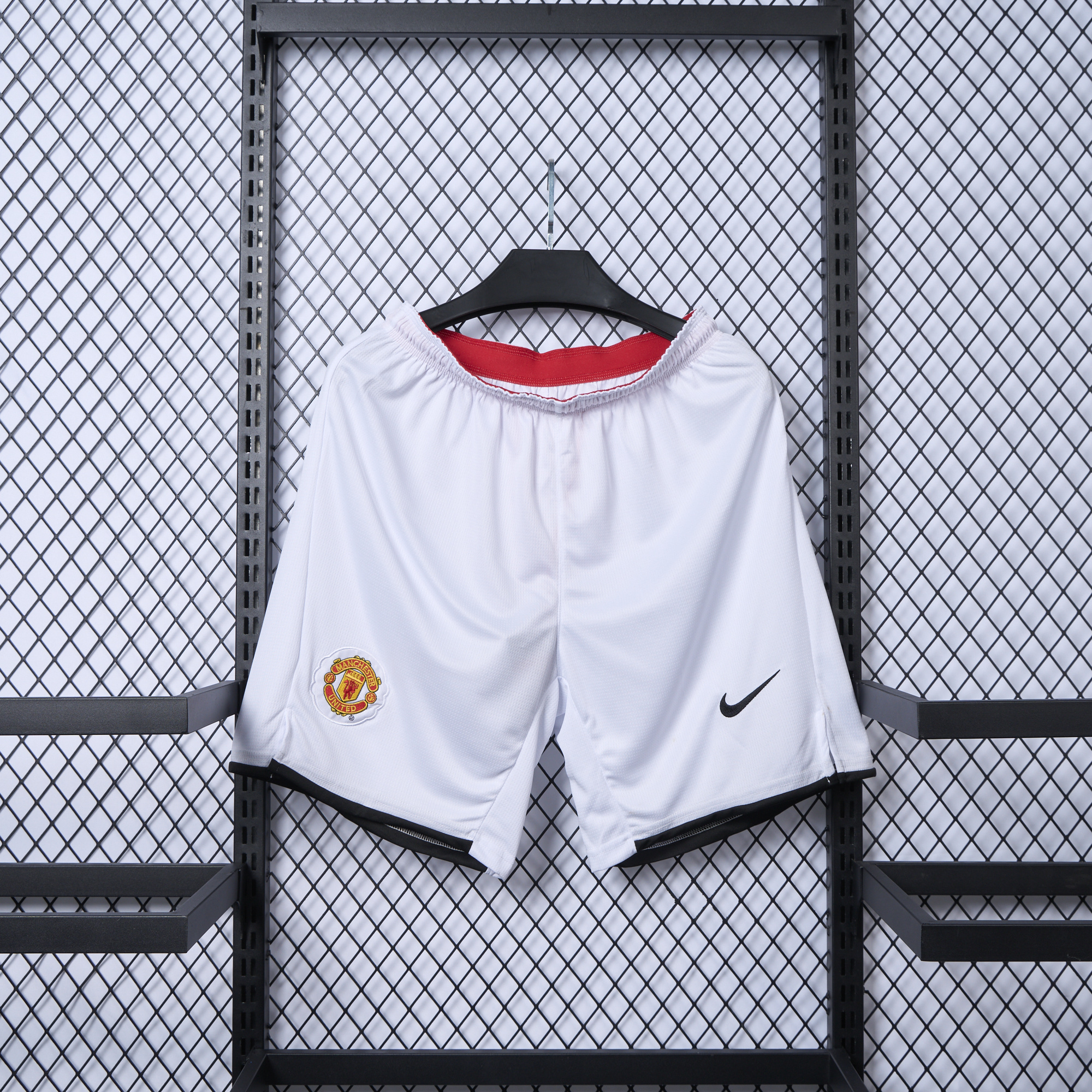 AlphaJersey-Retro Manchester United 2007-08 Home Shorts