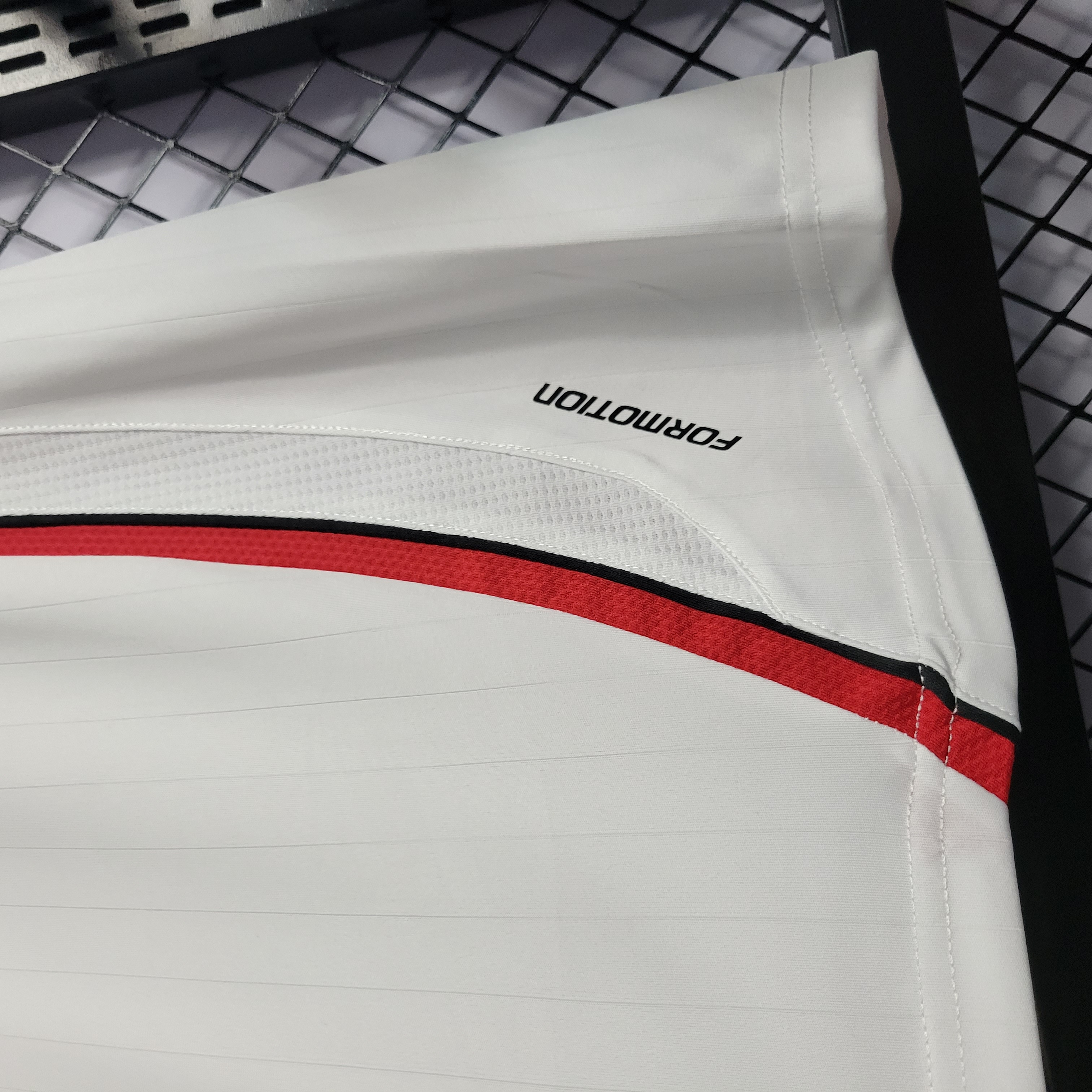 AlphaJersey-Retro AC Milan 06-07 Away Stadium Jersey - Champions League Final