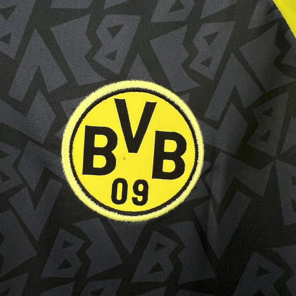 AlphaJersey-Retro Dortmund 1995-96 Away Jersey