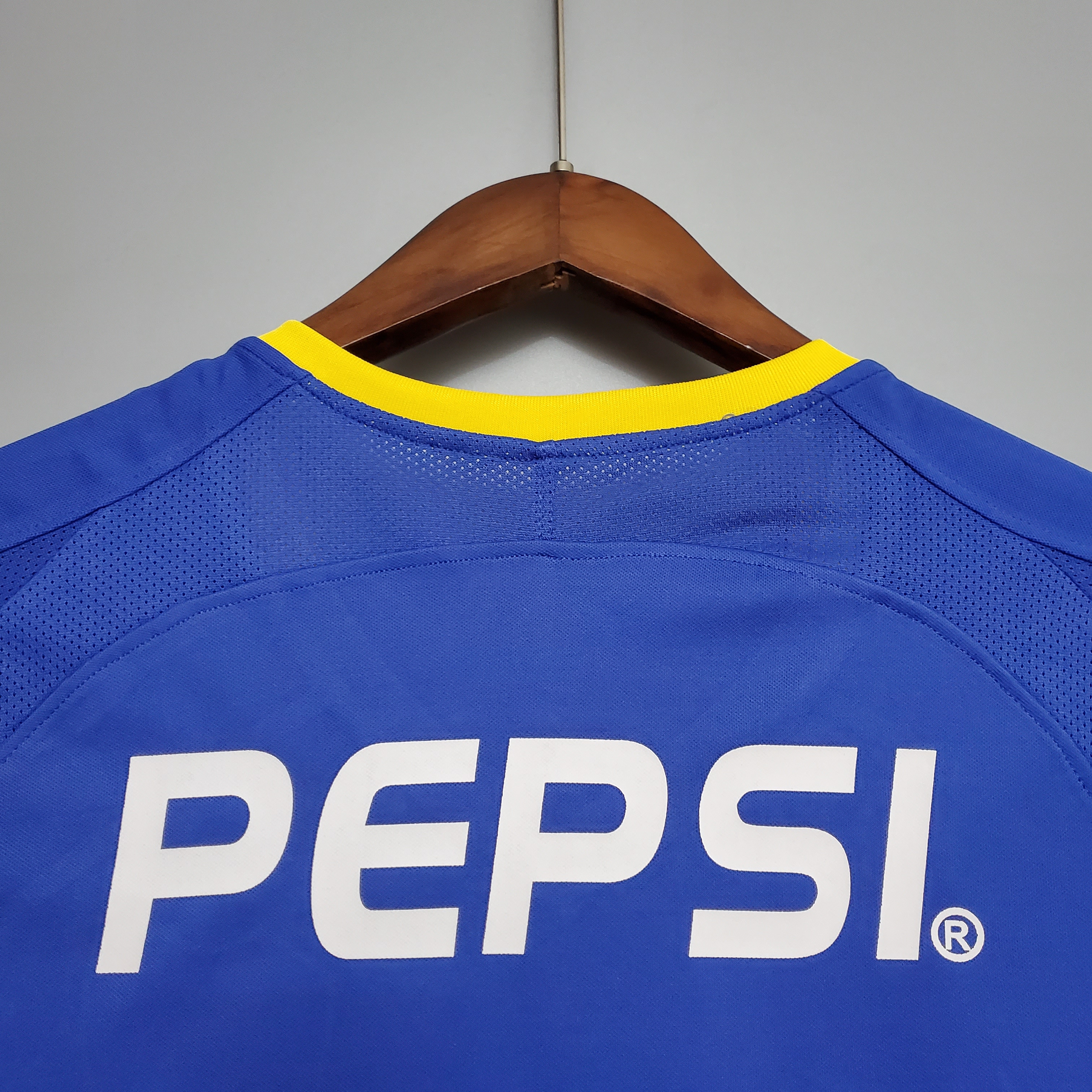 AlphaJersey-Retro Boca Juniors 2003-04 Home Stadium Jersey