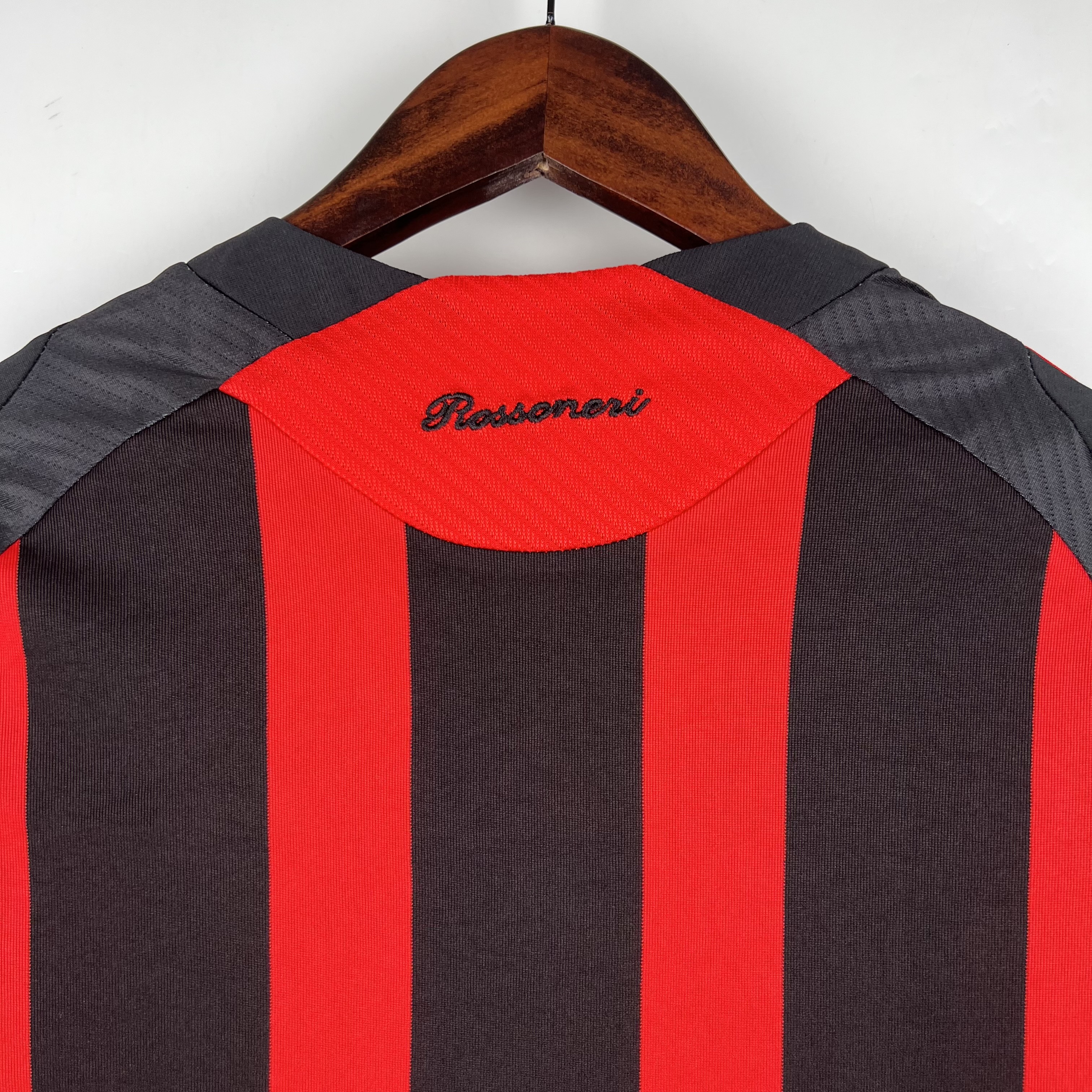 AlphaJersey-Retro AC Milan 2008-09 Home Stadium Jersey
