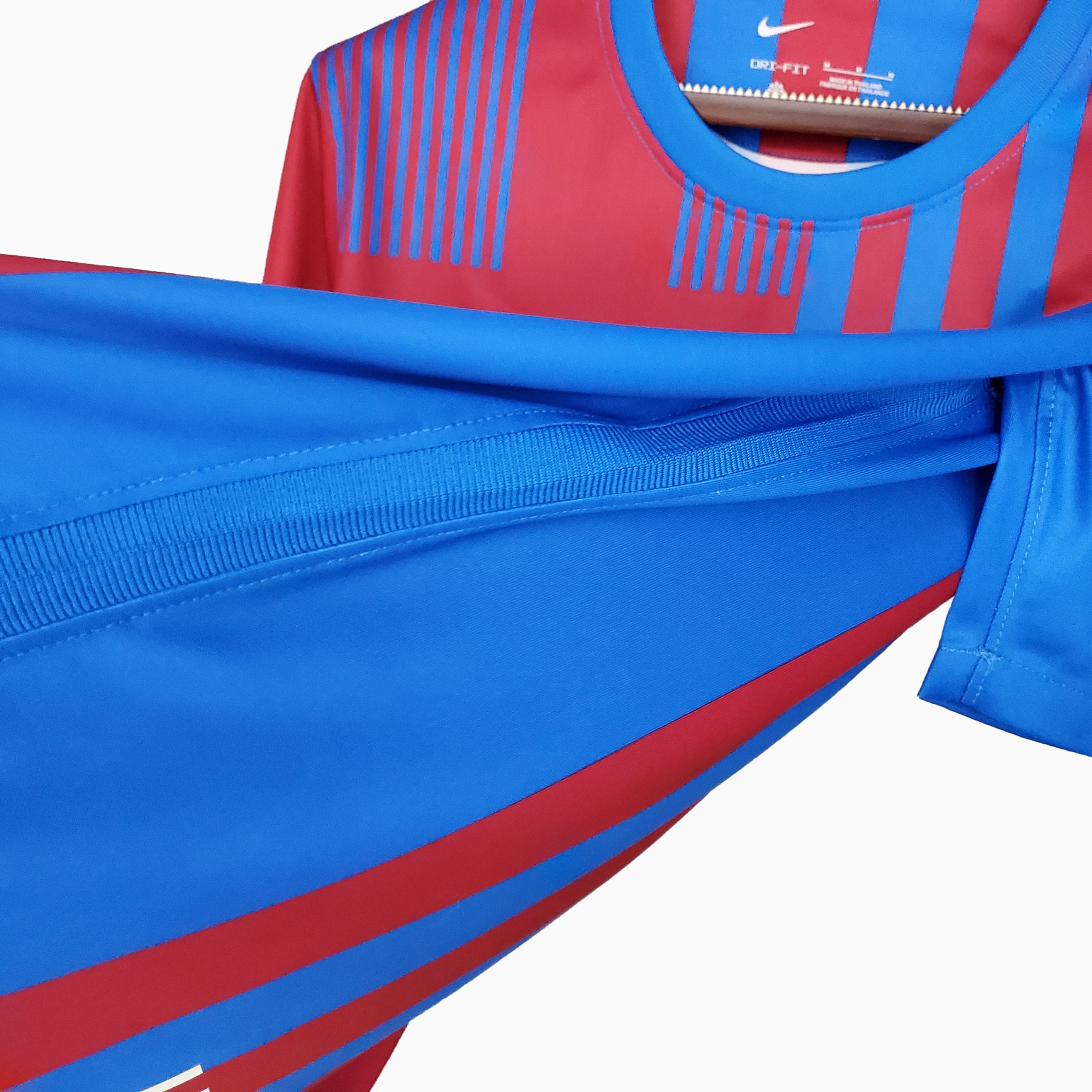 AlphaJersey-Retro Barcelona 21-22 Home Stadium Jersey