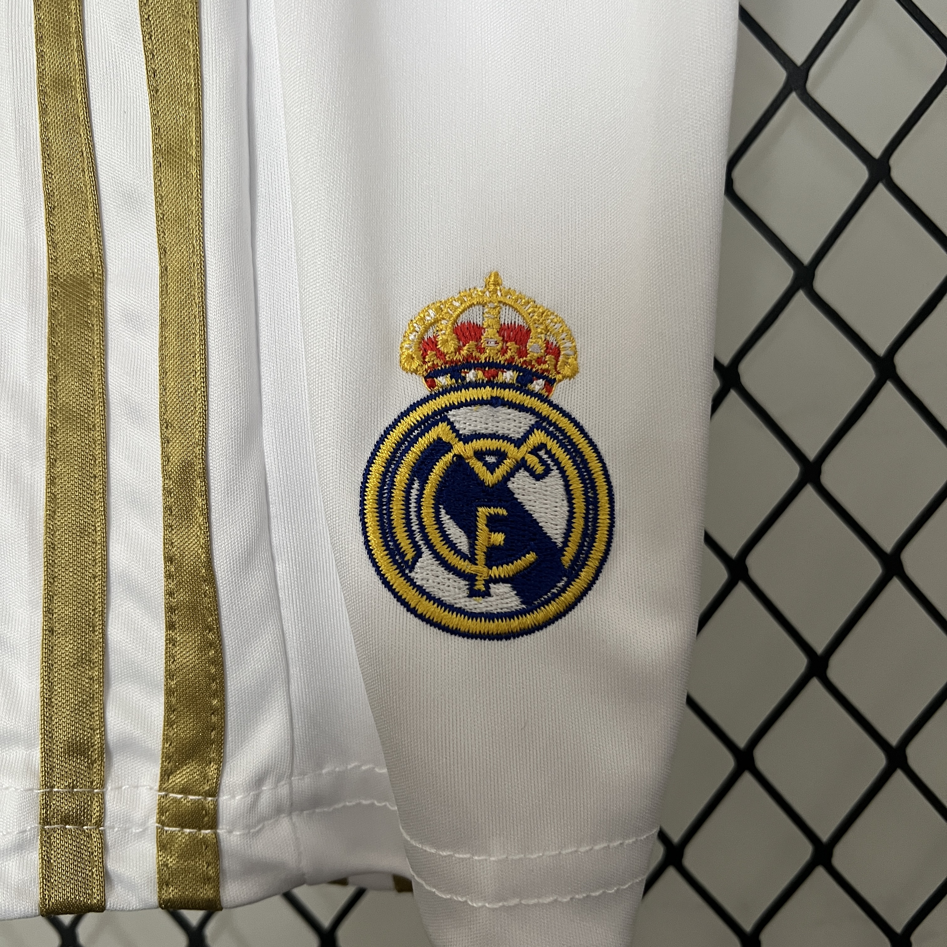 AlphaJersey-Retro Real Madrid 11-12 Home Stadium Kids Kit