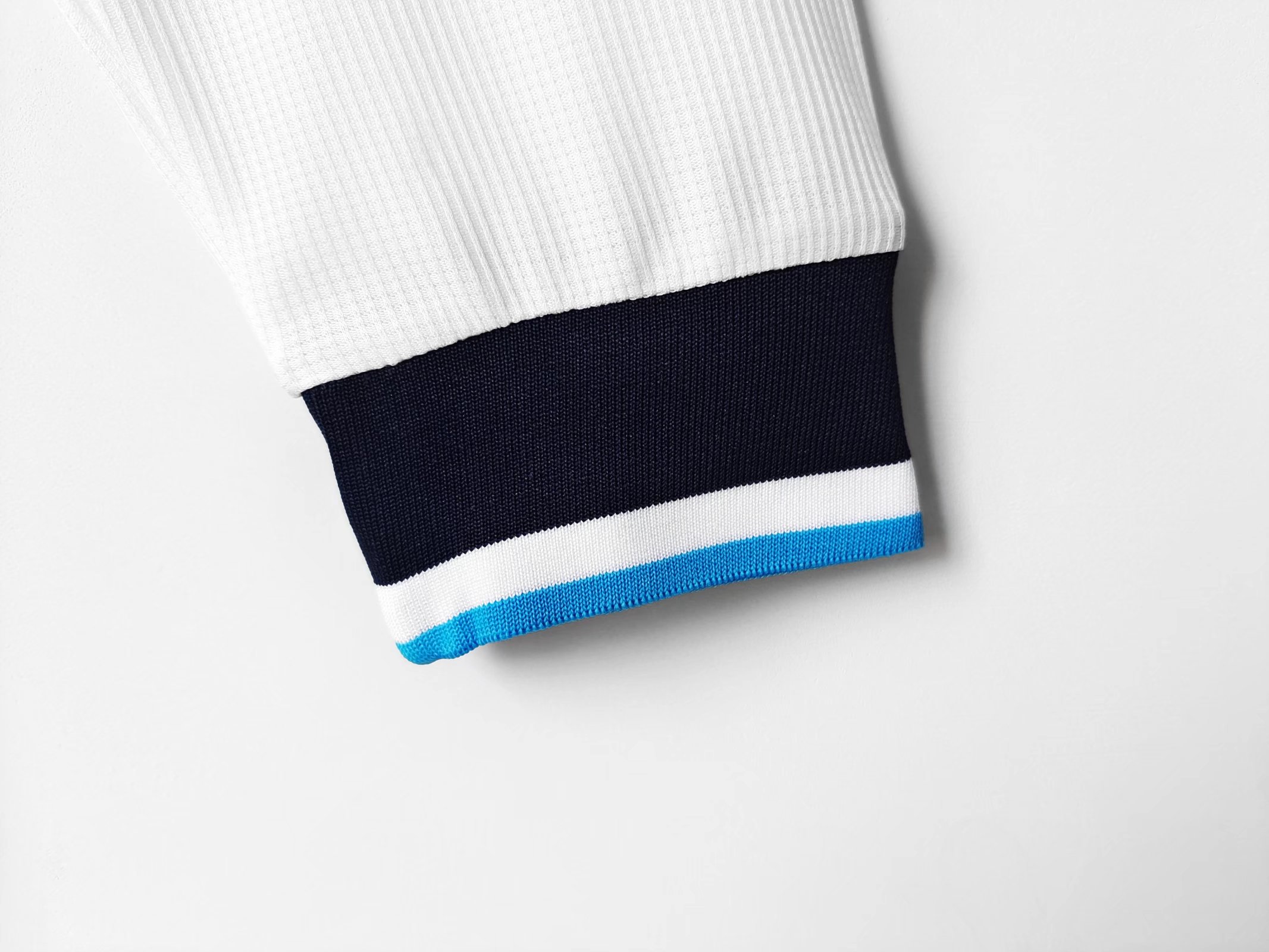 AlphaJersey-Retro England 1996 Home Stadium Long Sleeve Jersey