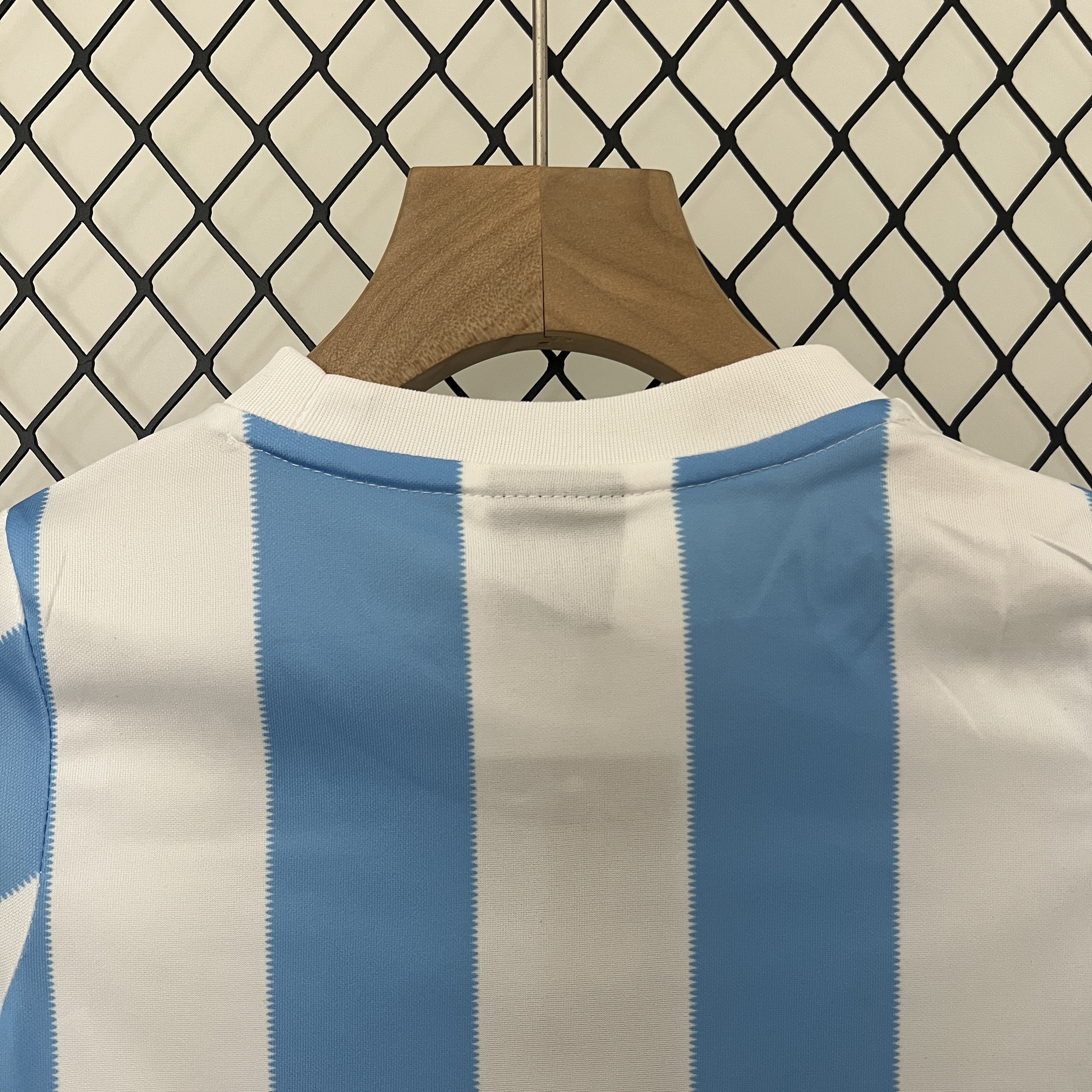AlphaJersey-Retro Argentina 1986 Home Stadium Kids Kit