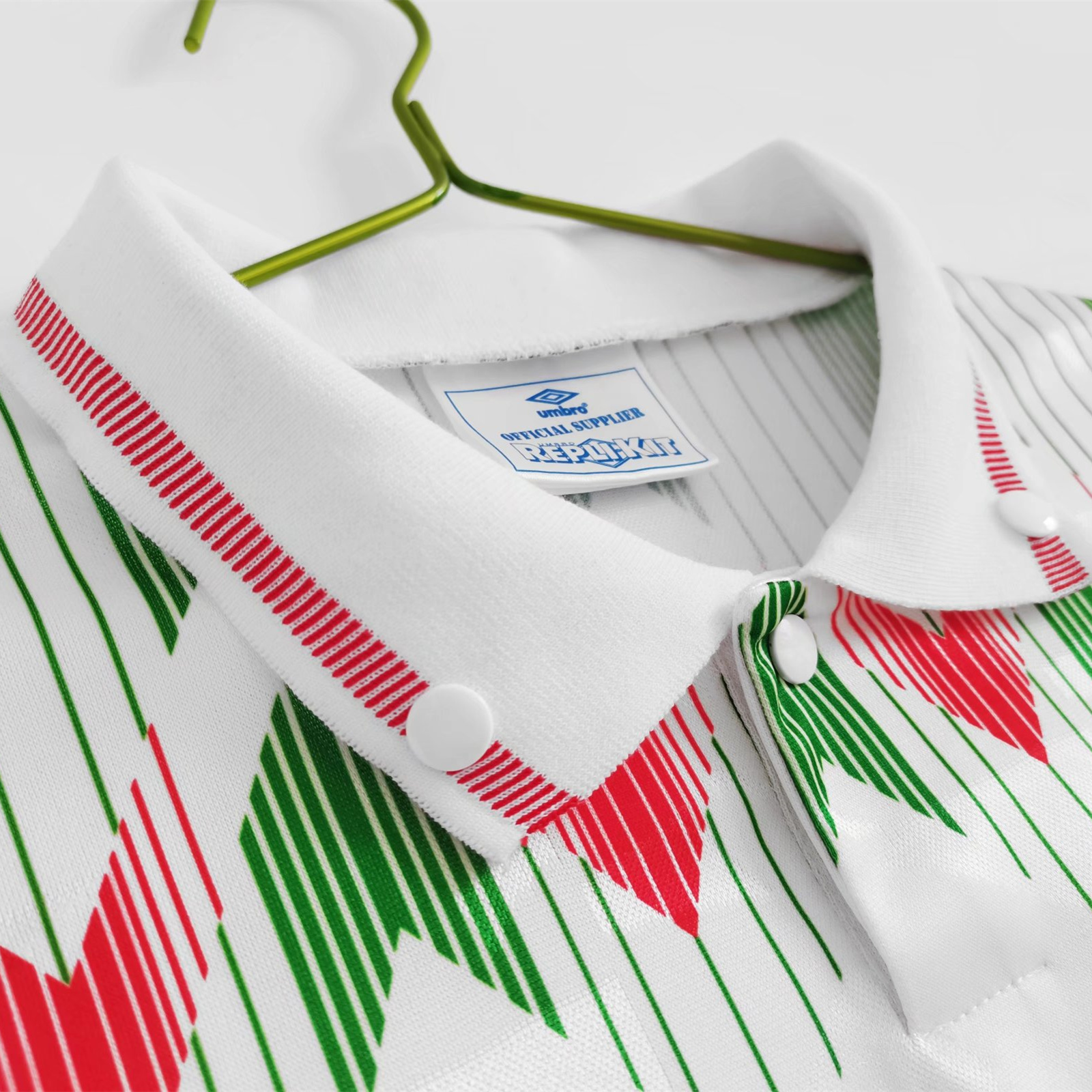 AlphaJersey-Retro Wales 1990-92 Away Stadium Jersey