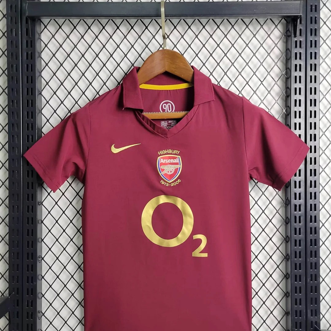 AlphaJersey-Retro Arsenal 2005-06 Home Stadium Kids Kit