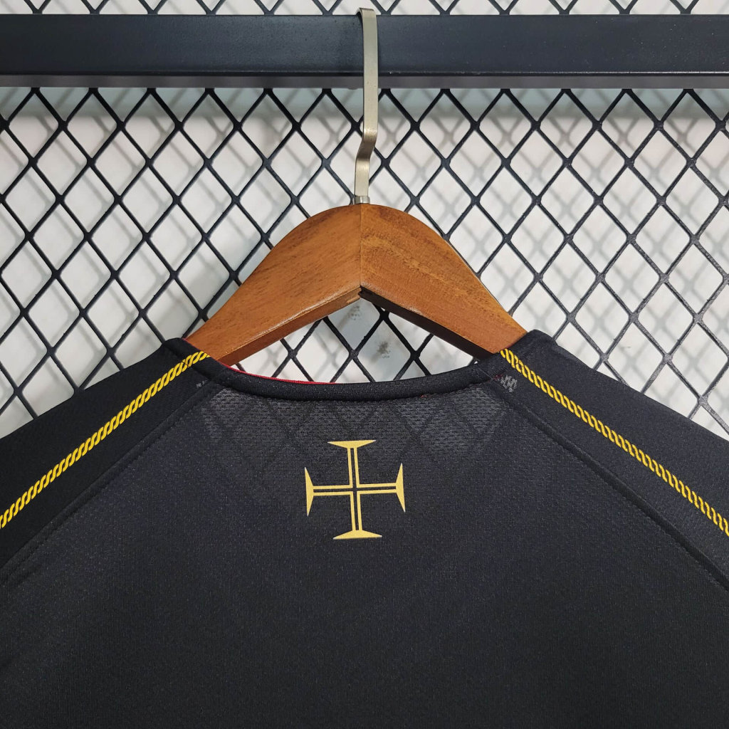 AlphaJersey-Retro Portugal 2006 Away Stadium Jersey