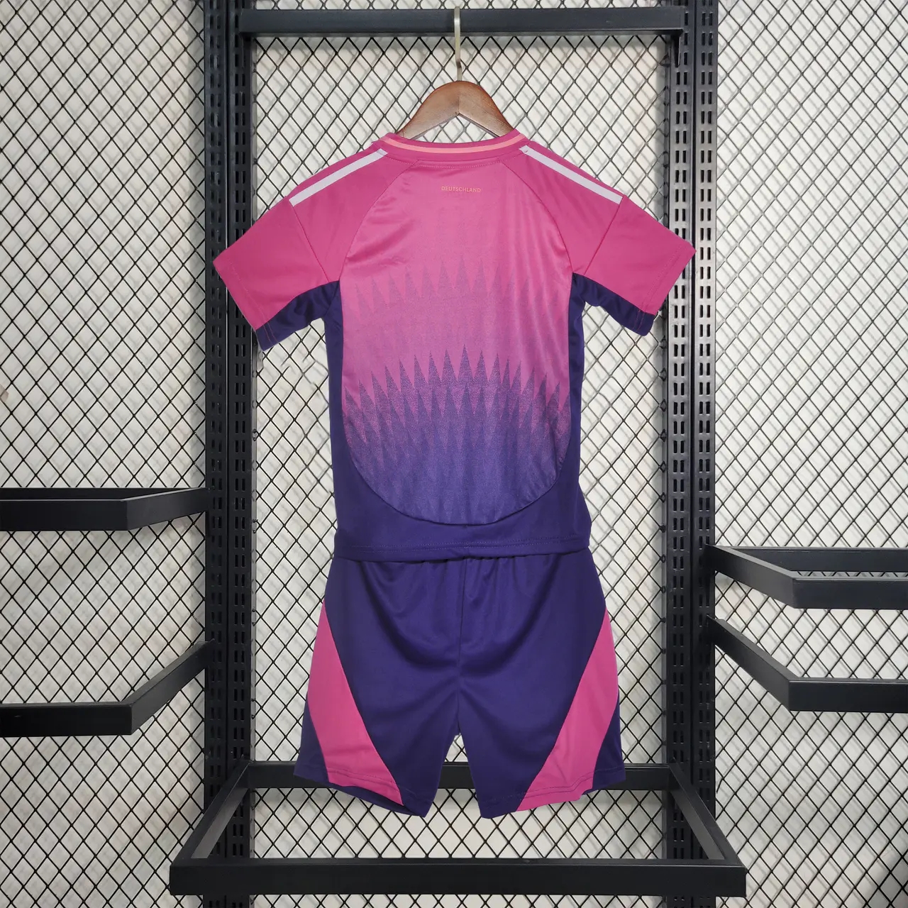 Socce Jerseys-topleaguejerseys.com
