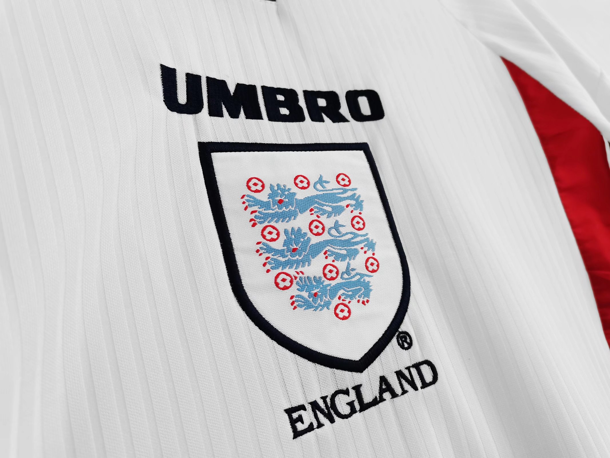 AlphaJersey-Retro England 1998 Home Stadium Jersey