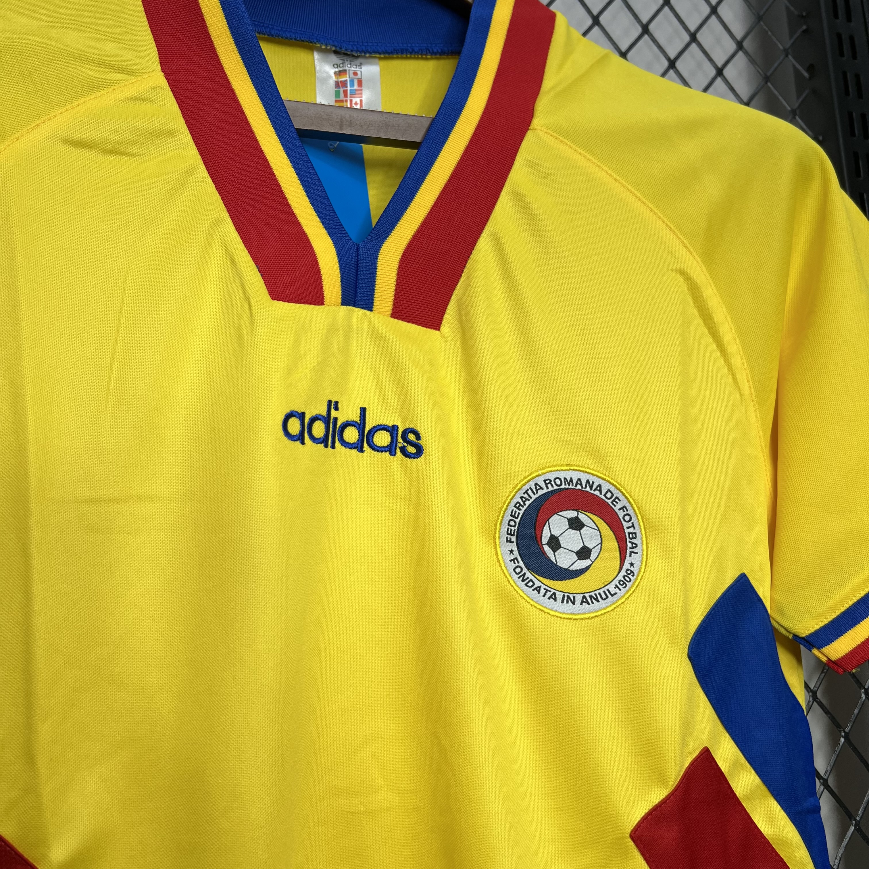 AlphaJersey-Retro Romania 1994 Home Stadium Jersey