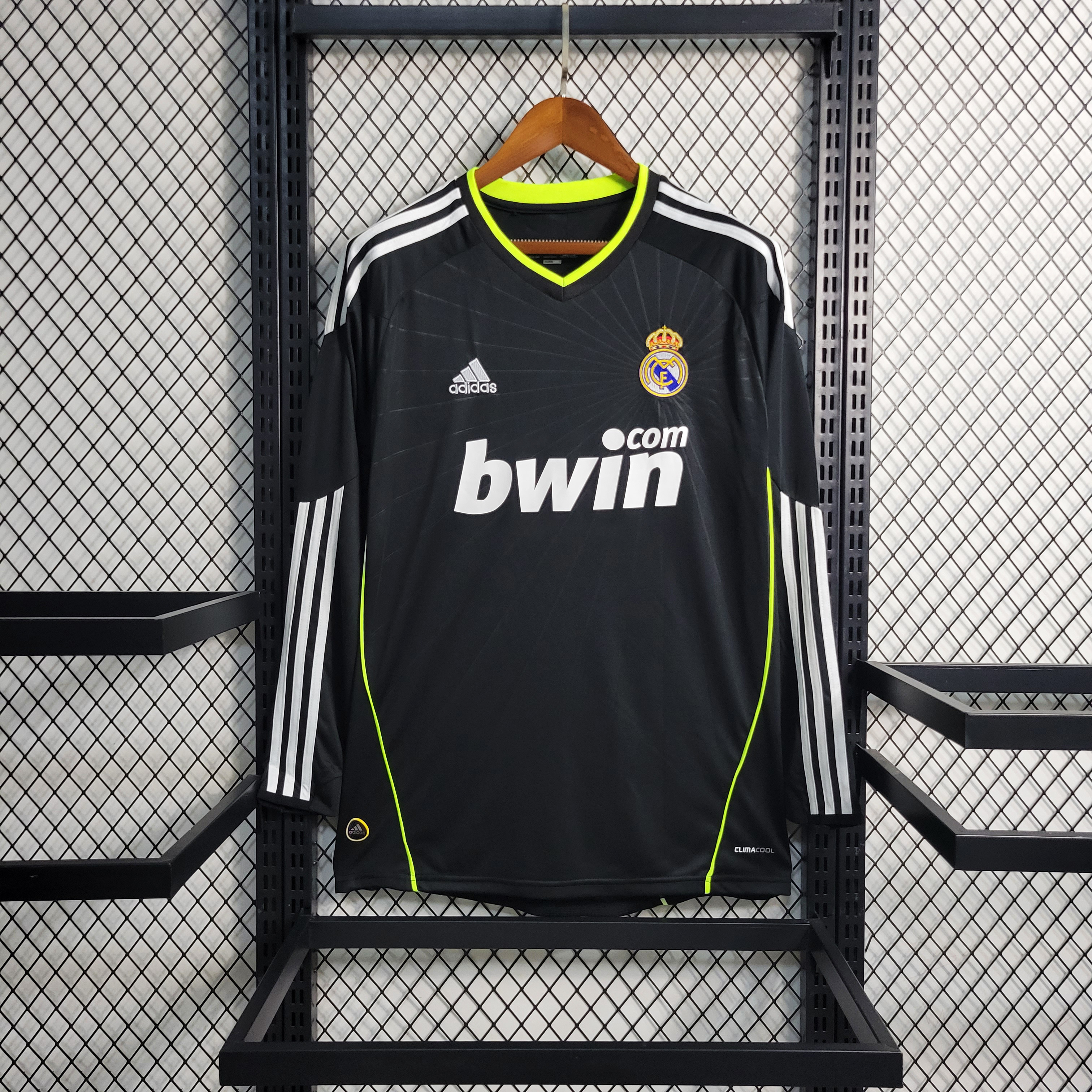AlphaJersey-Retro Real Madrid 10-11 Away Stadium Long Sleeve Jersey