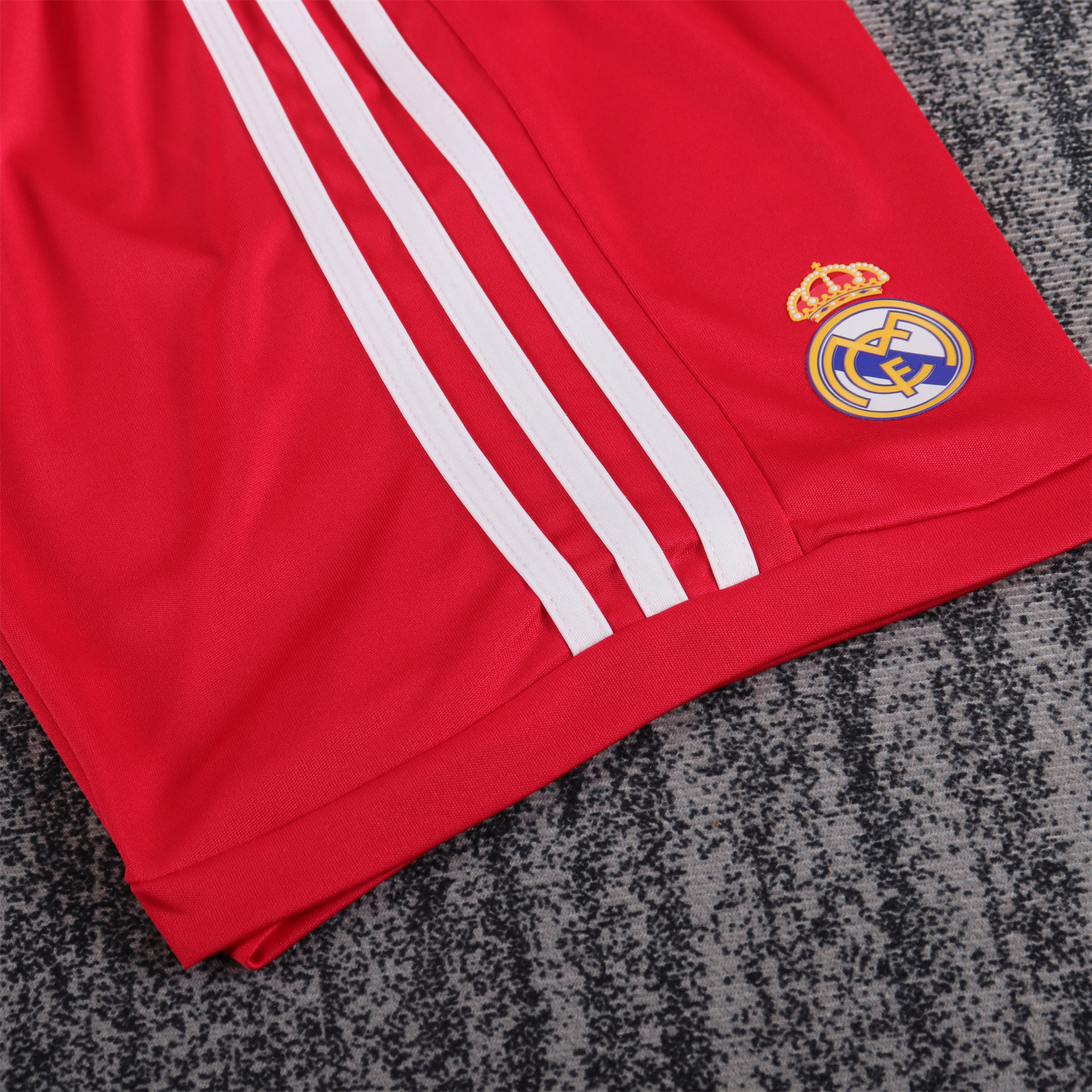 AlphaJersey-Retro Real Madrid 2011-12 Third Kids Kit