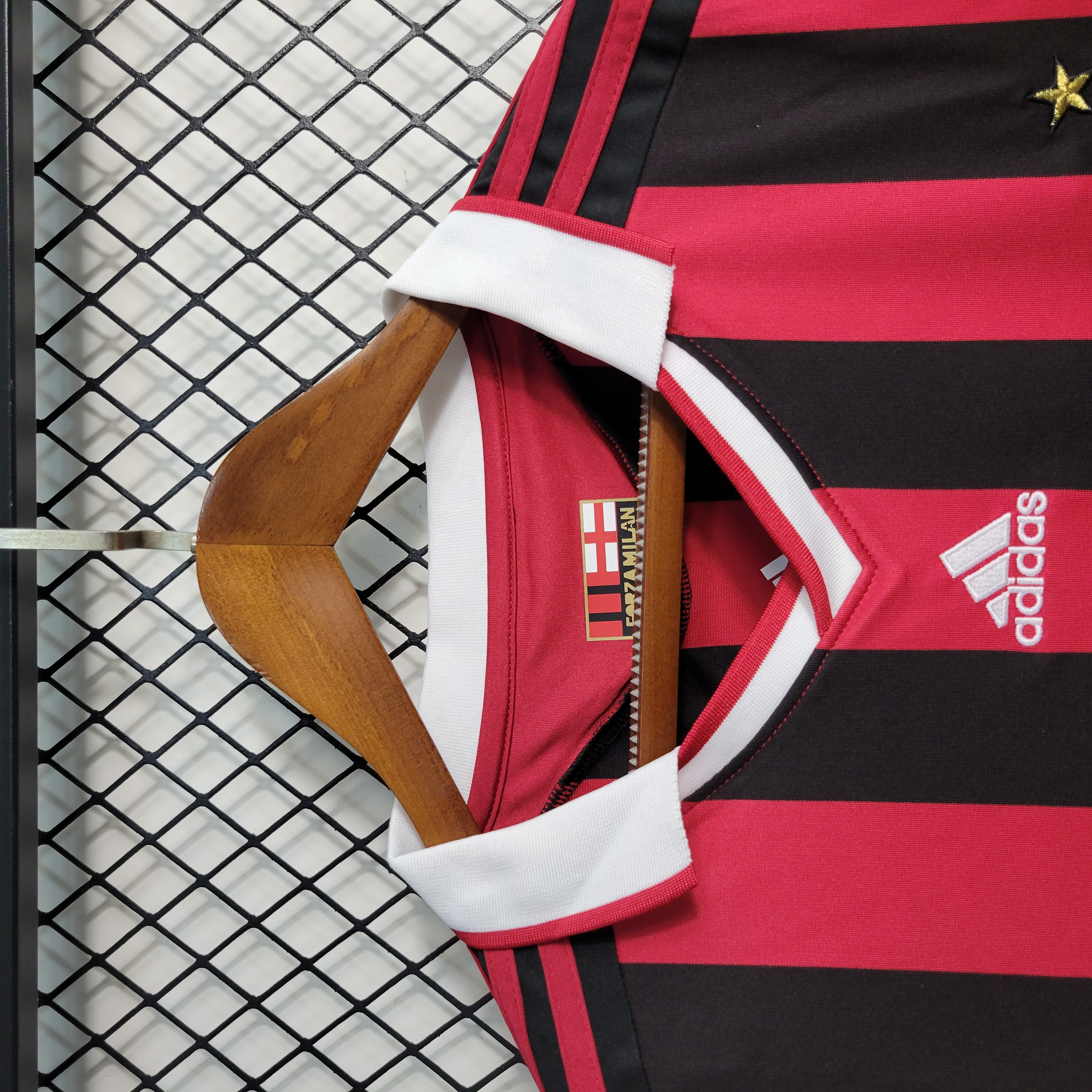 AlphaJersey-Retro AC Milan 2009-10 Home Stadium Long Sleeve Jersey
