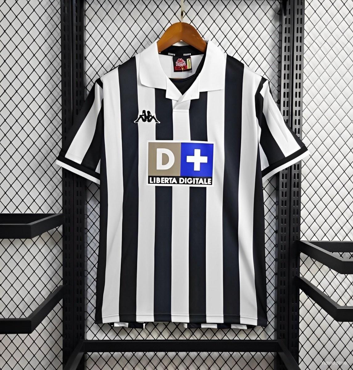 AlphaJersey-Retro Juventus 1998-99 Home Stadium Jersey