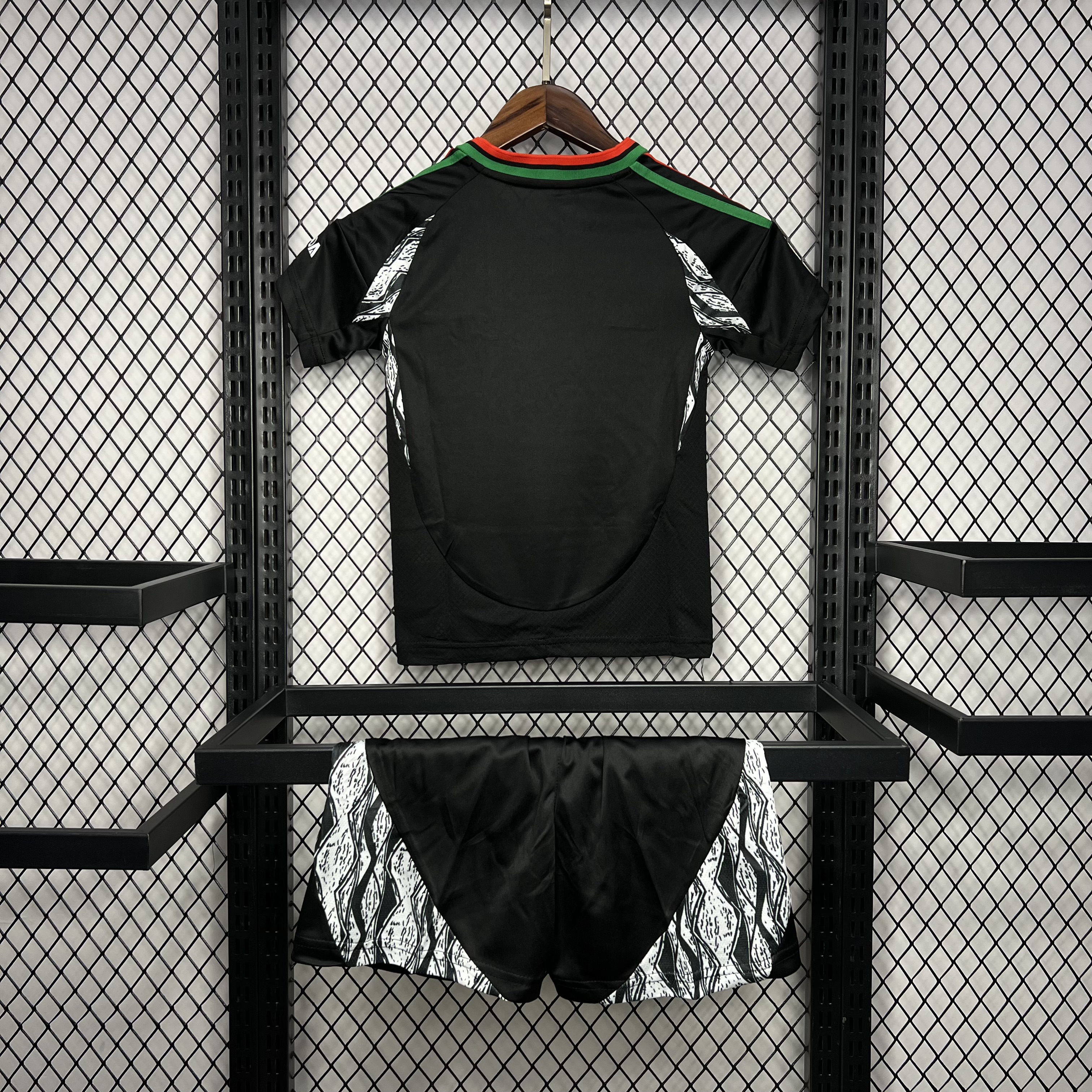 Socce Jerseys-topleaguejerseys.com