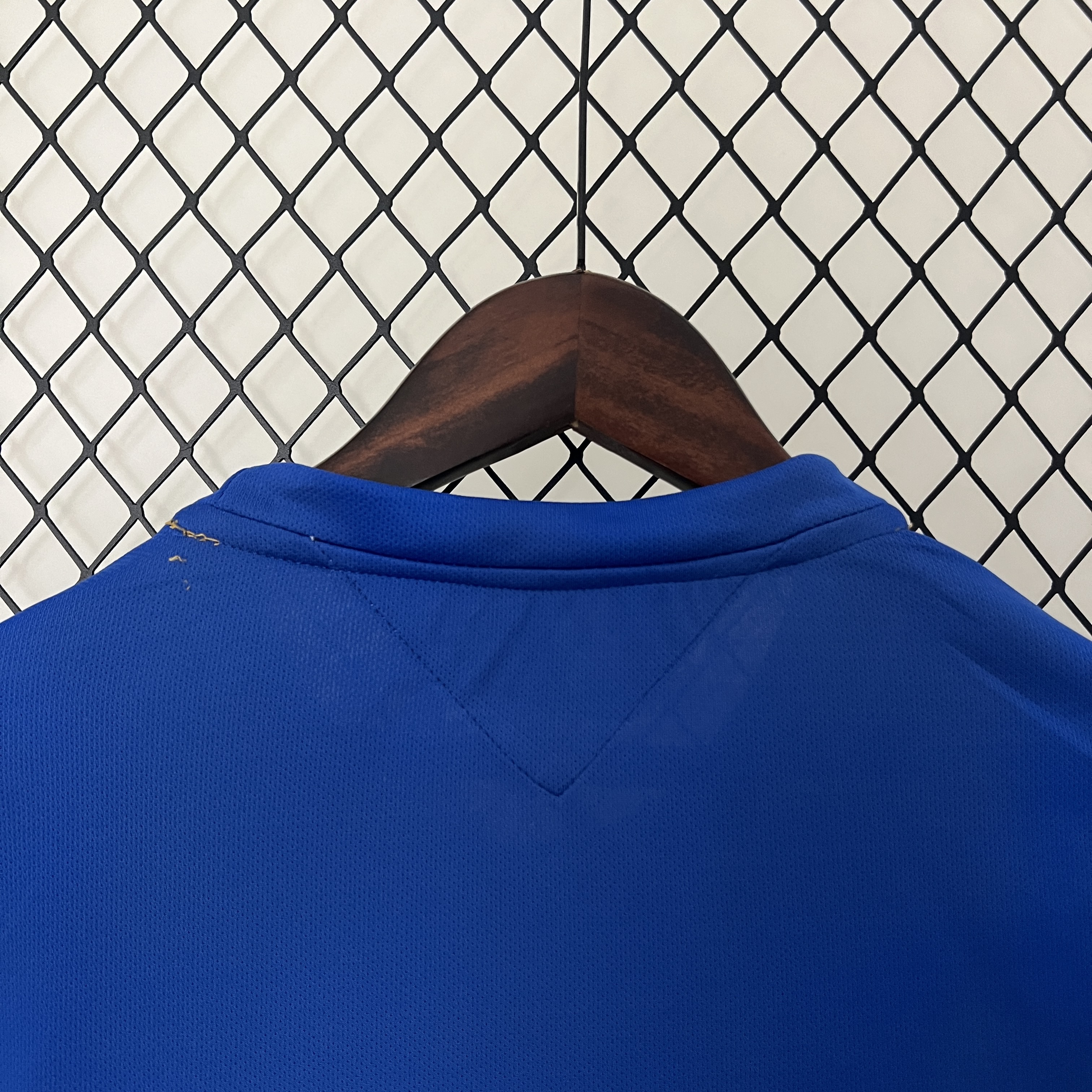 AlphaJersey-Retro C.H.E.L.S.E.A 2005-06 Home Stadium Jersey