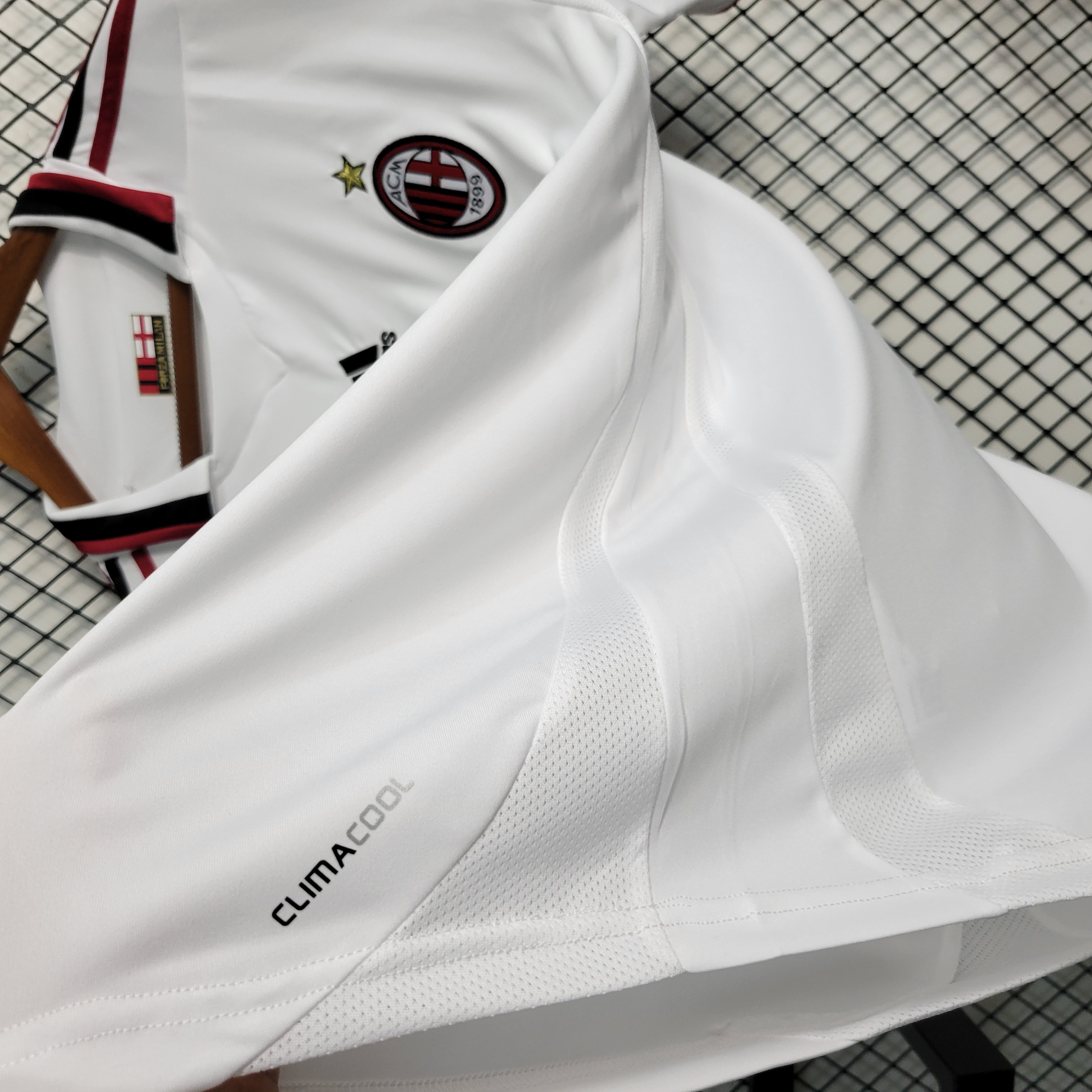 AlphaJersey-Retro AC Milan 2009-10 Away Stadium Jersey