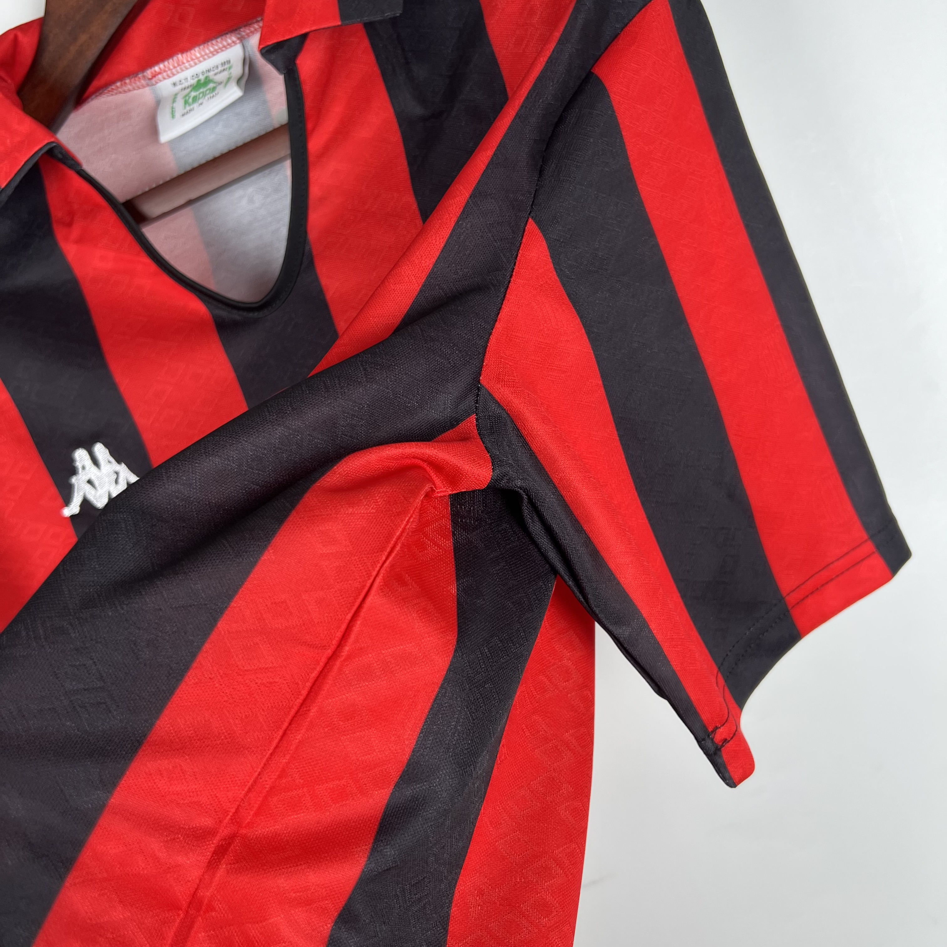 AlphaJersey-Retro AC Milan 1989-90 Home Stadium Jersey