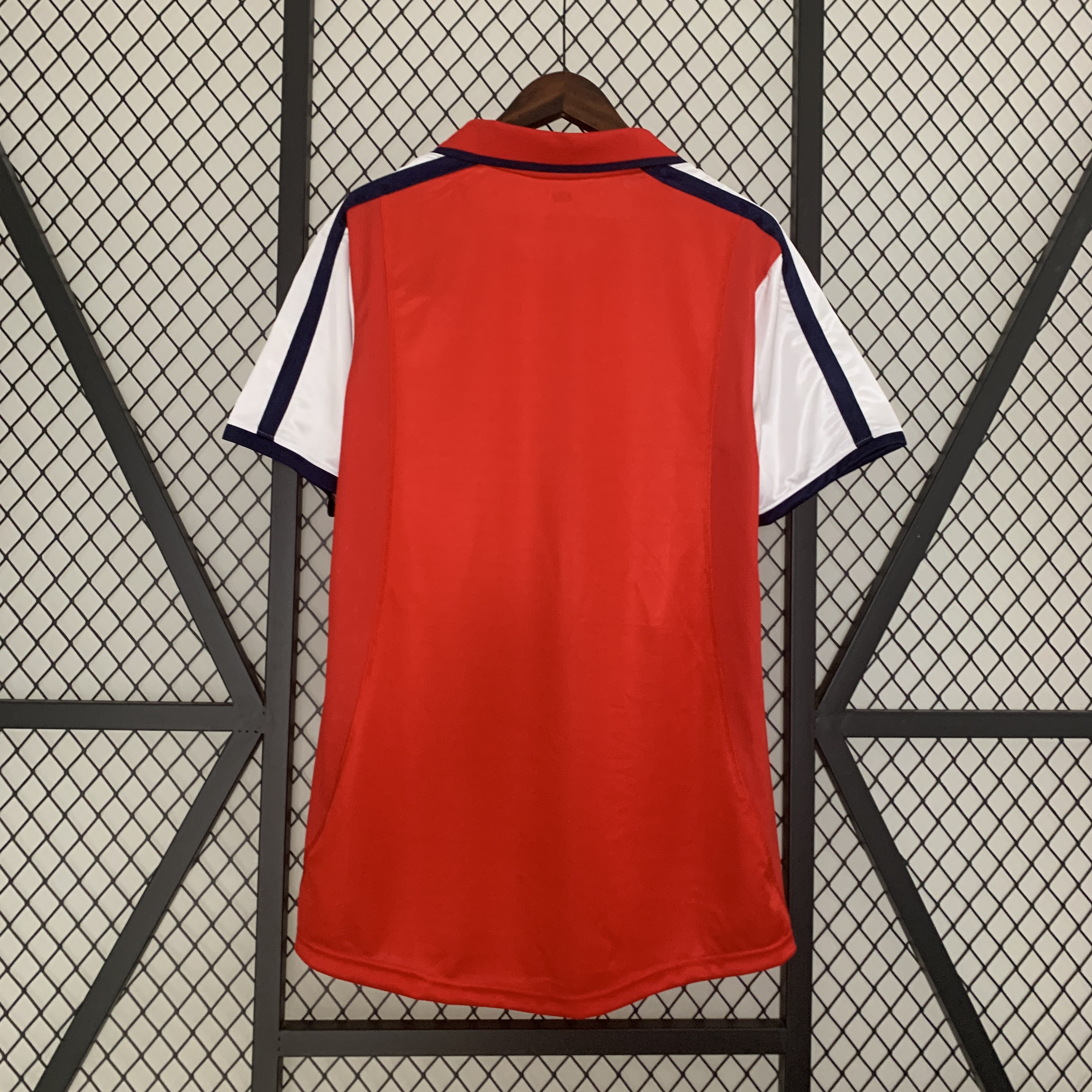 AlphaJersey-Retro Arsenal 01-02 Home Stadium Jersey